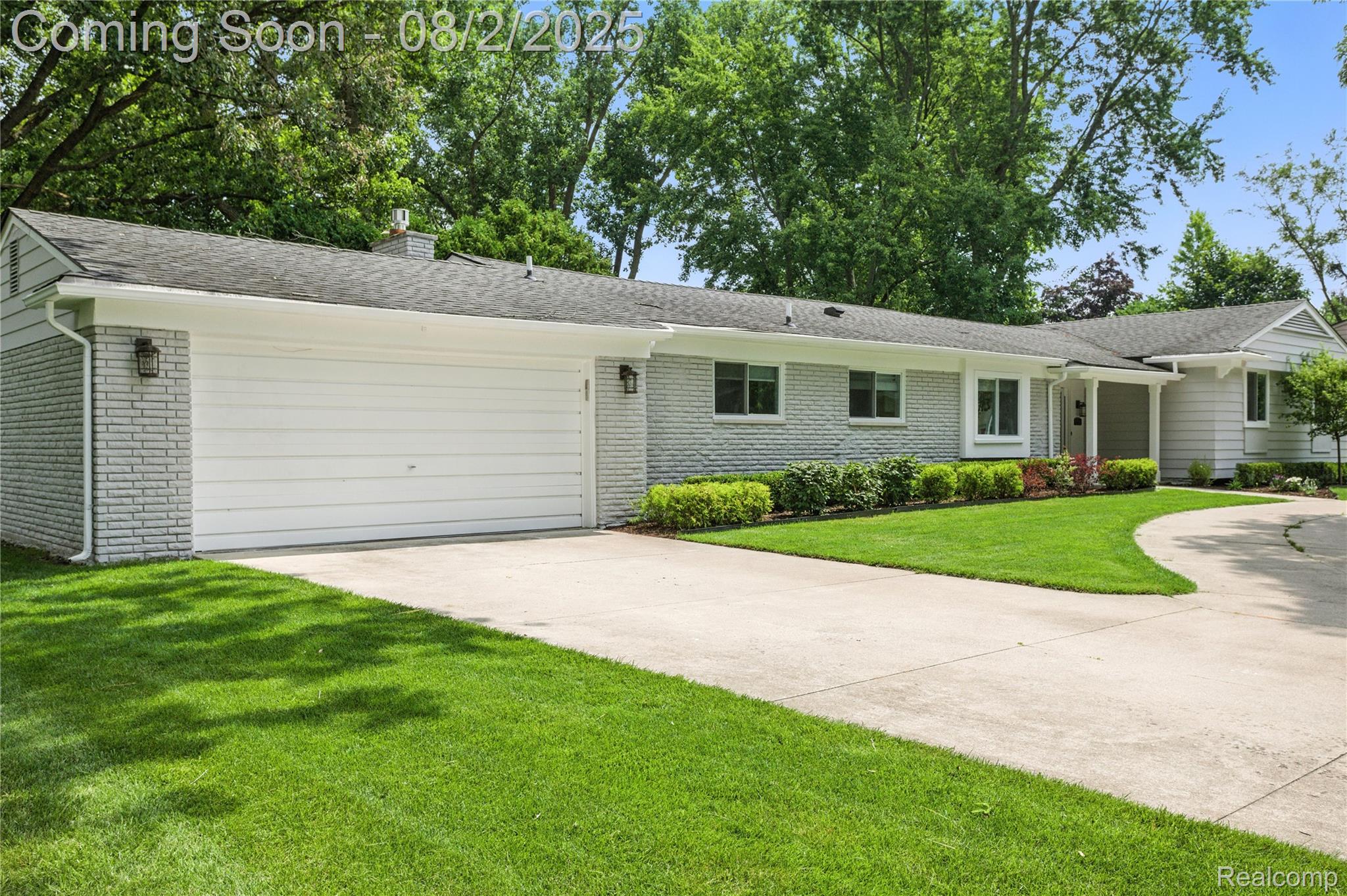 3770 Eastbourne Drive