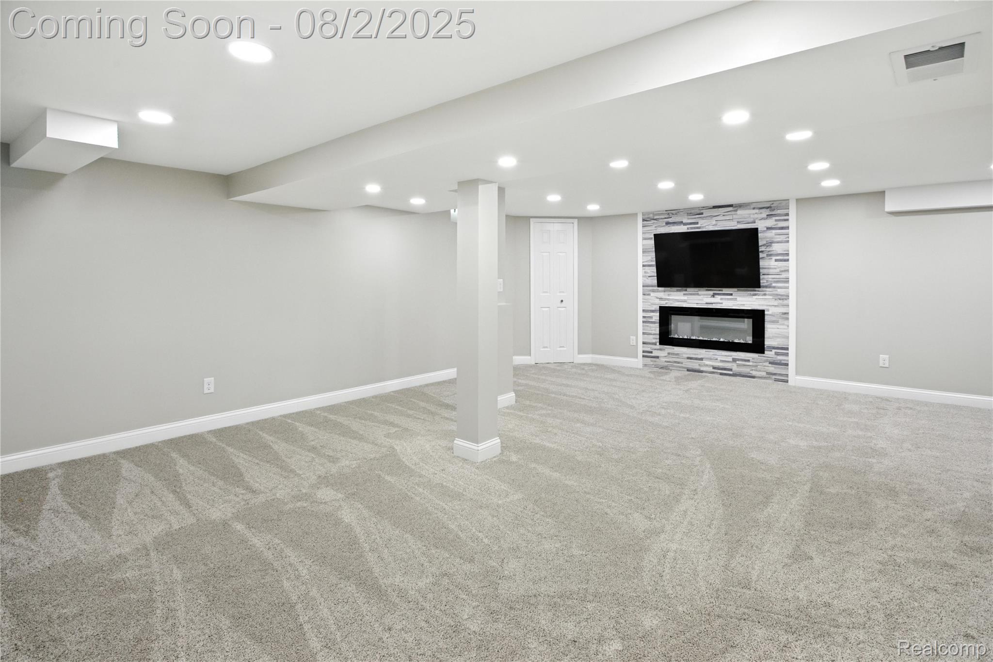 3770 Eastbourne Drive