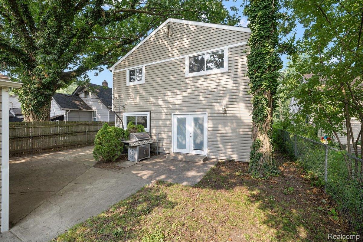 4110 Phillips Avenue