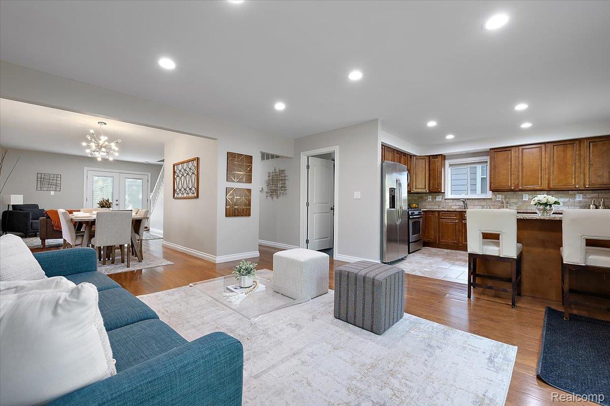 4110 Phillips Avenue