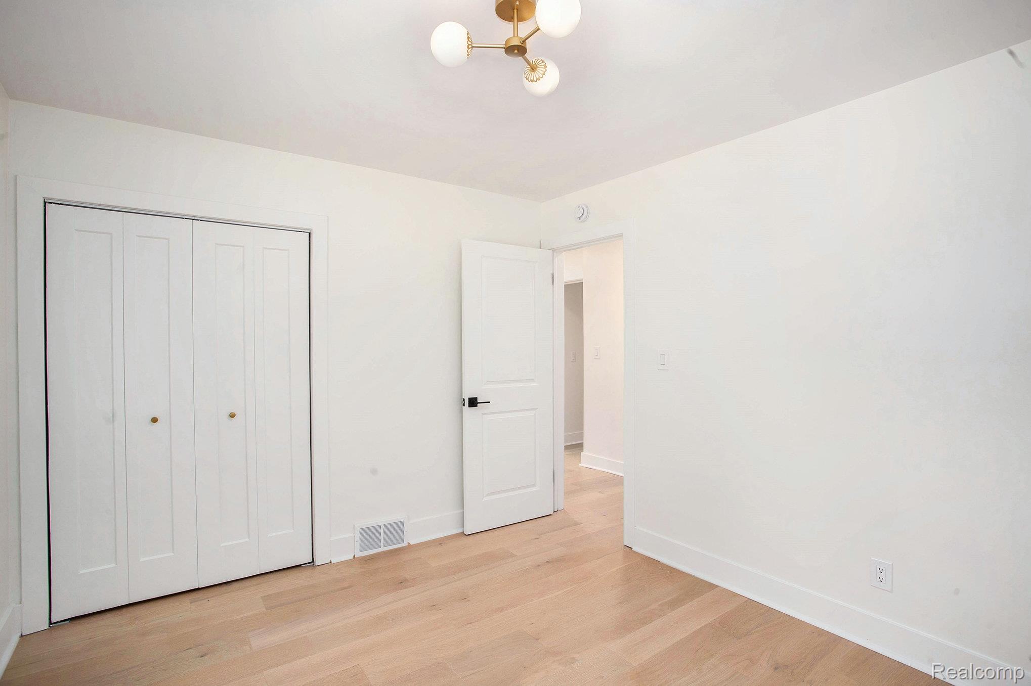 31100 W Rutland Street