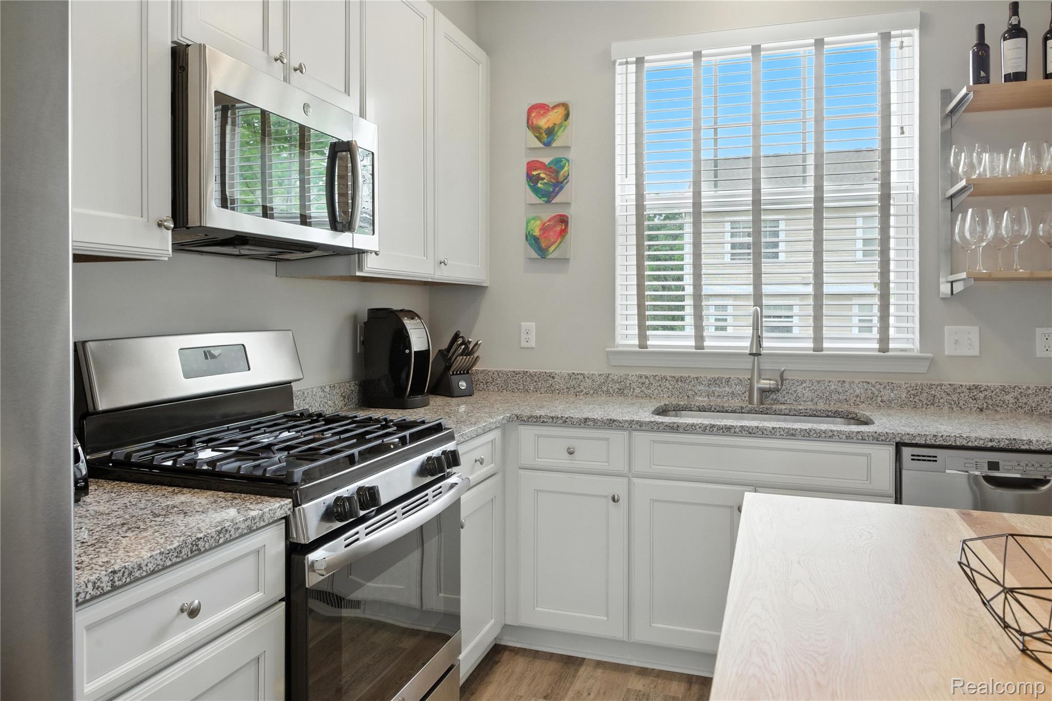 3317 Parkways Boulevard