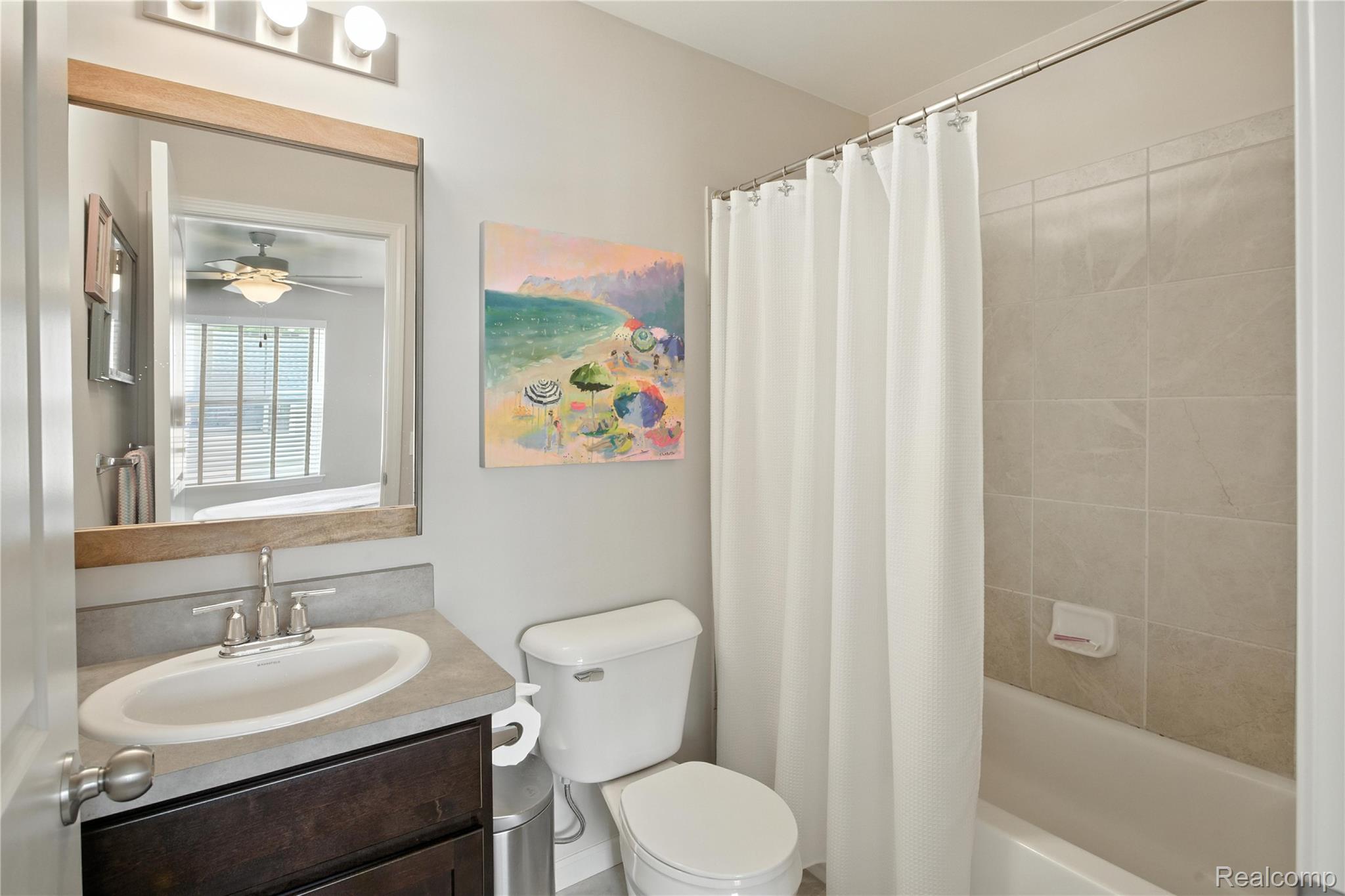 3317 Parkways Boulevard