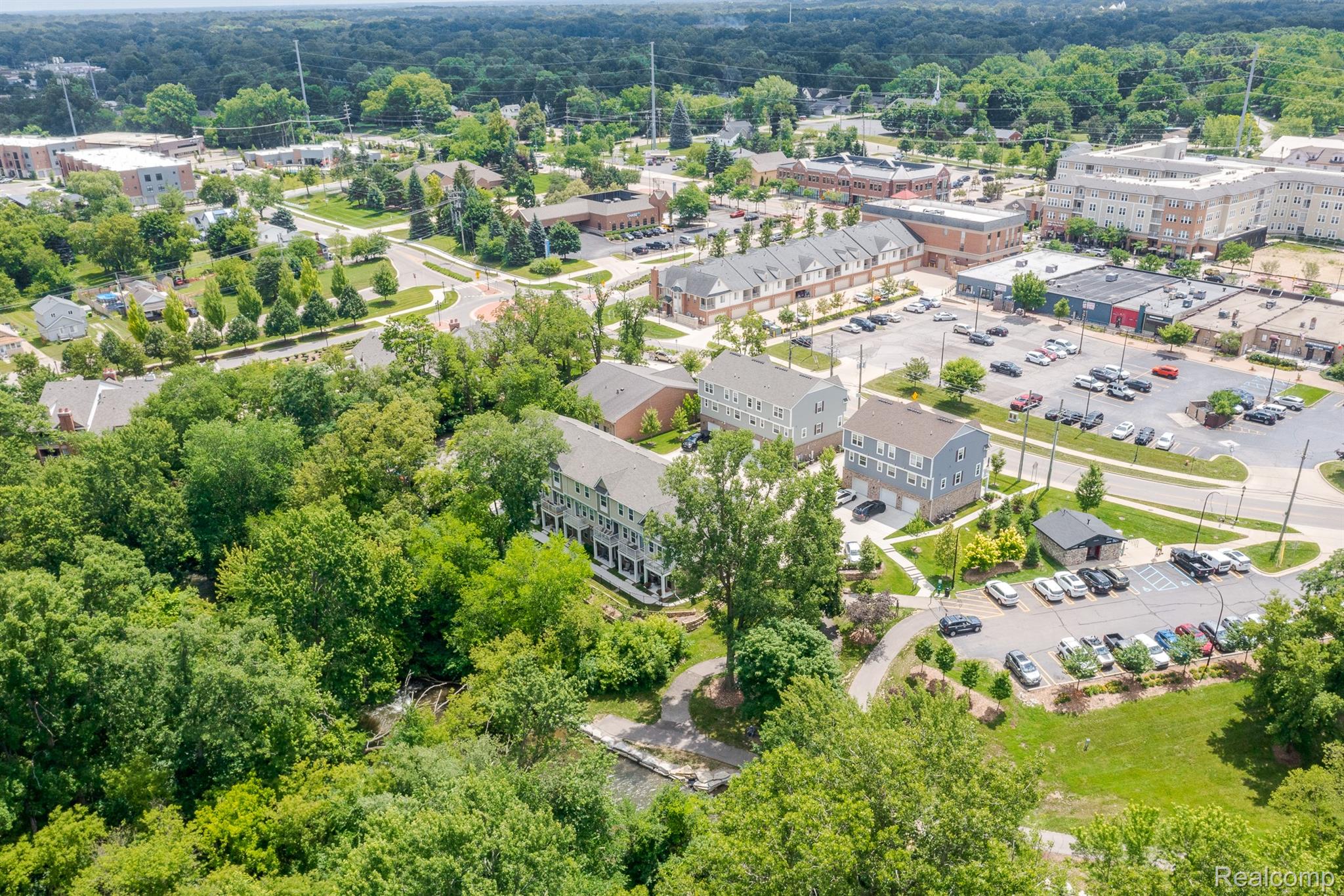 3317 Parkways Boulevard