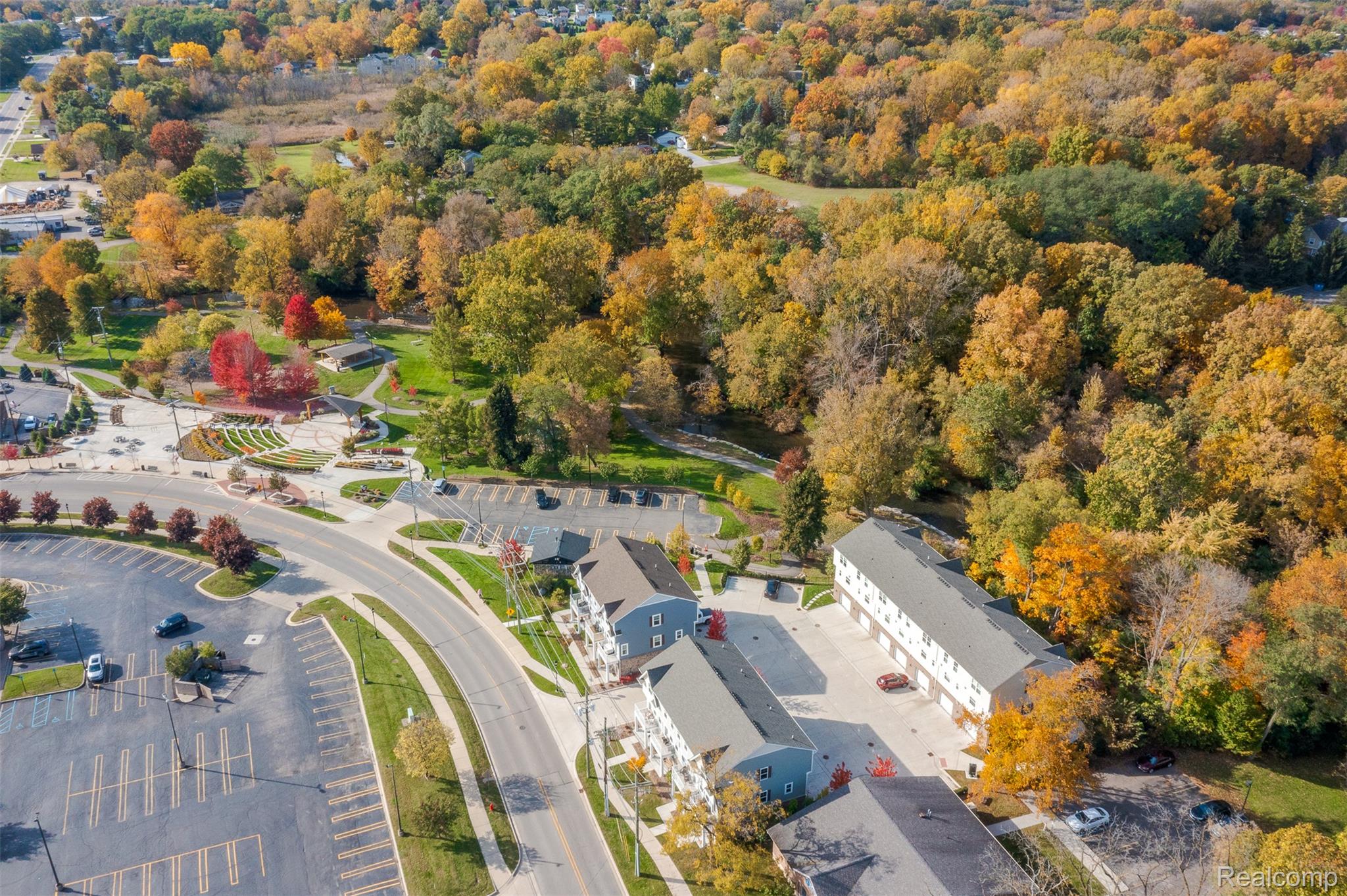 3317 Parkways Boulevard