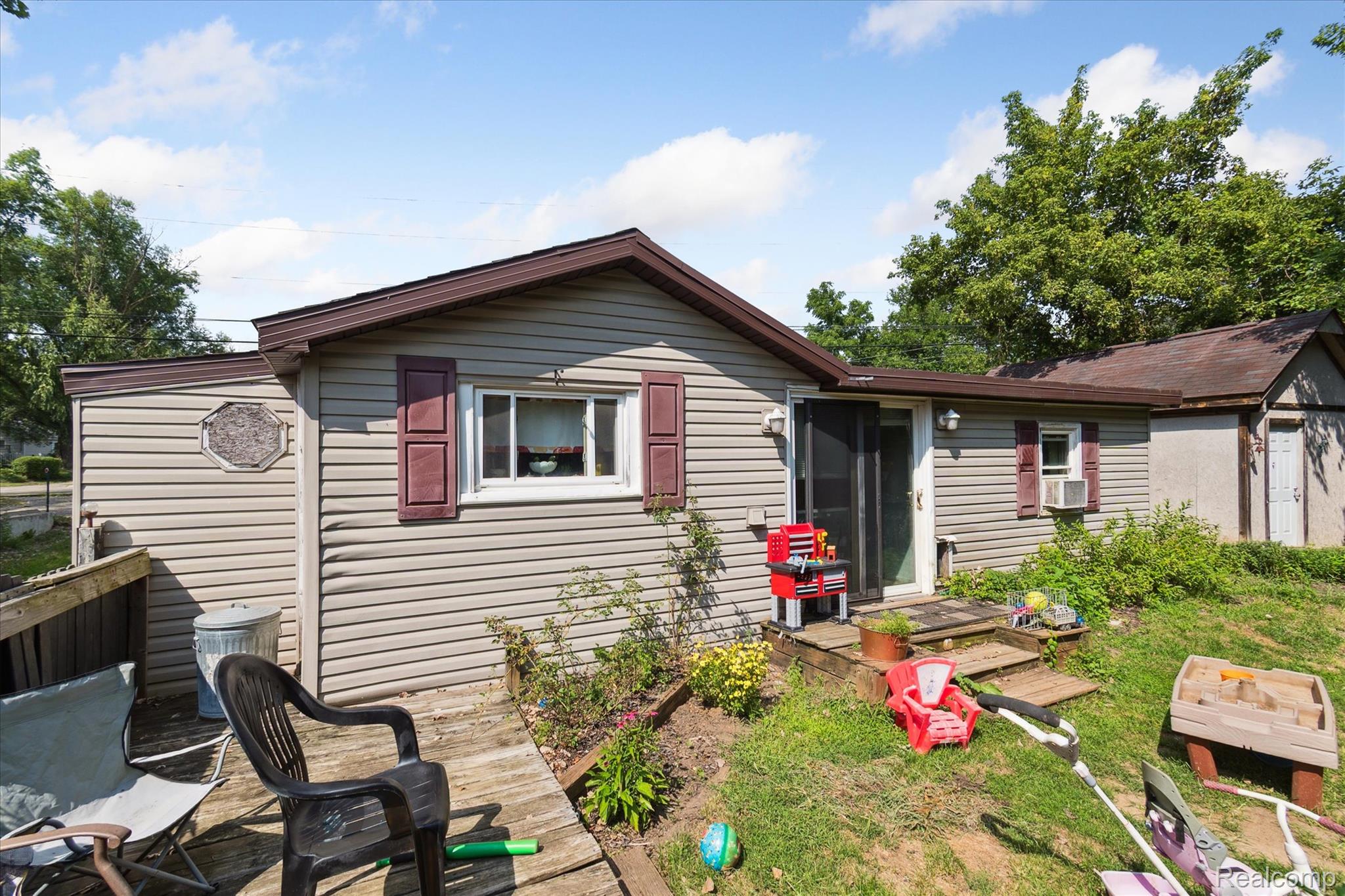 7801 E Michigan Avenue