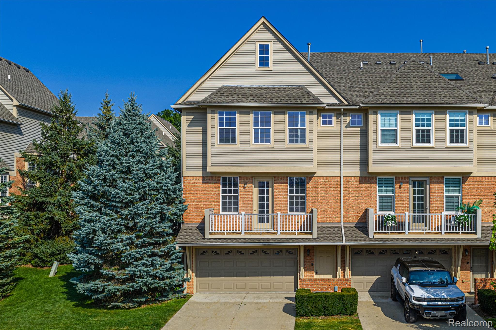 56625 Long Island Drive