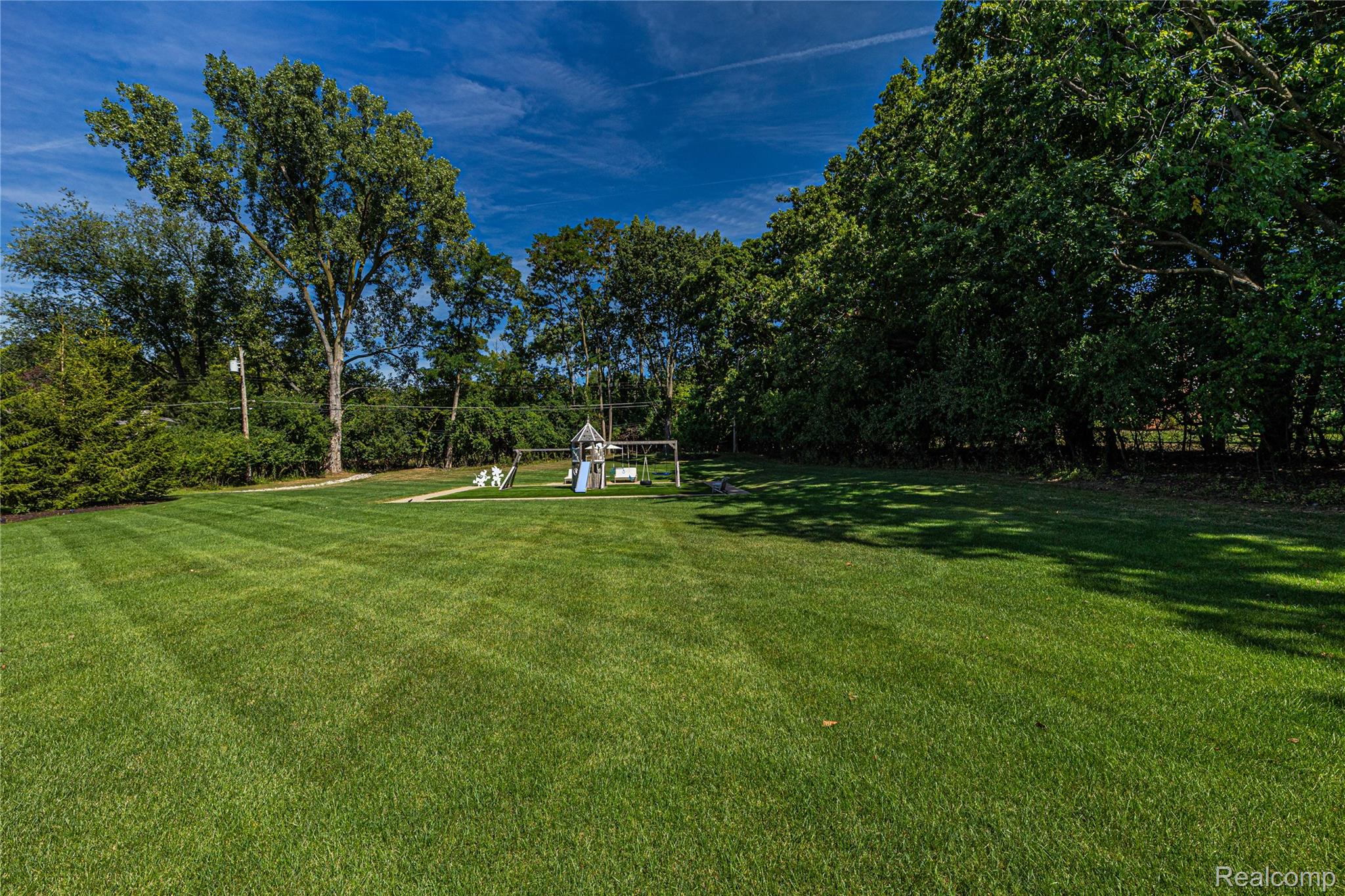 4806 Walnut Lake Road