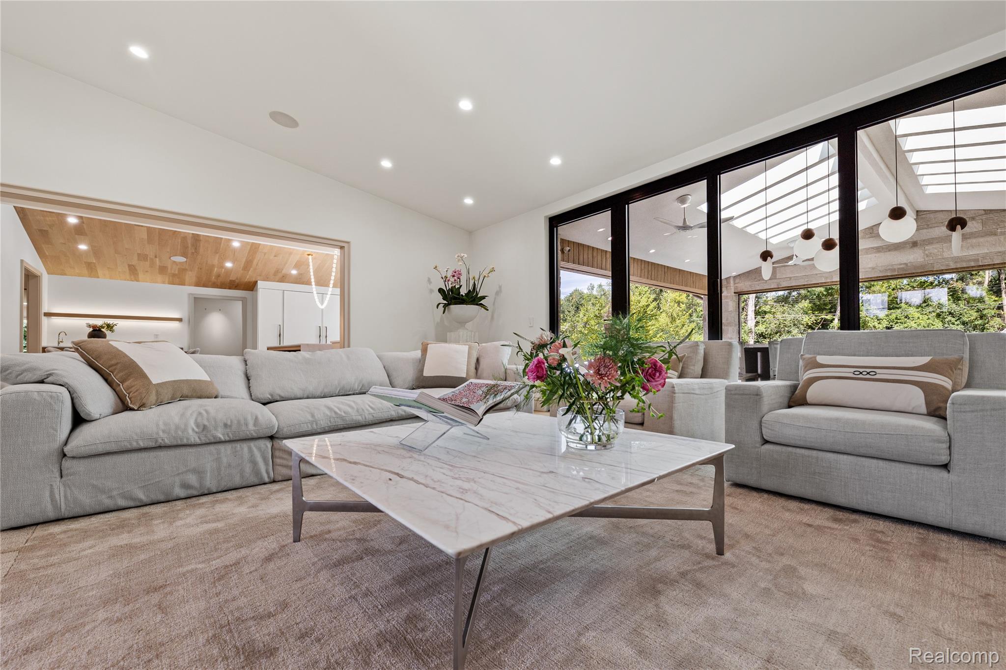 4806 Walnut Lake Road