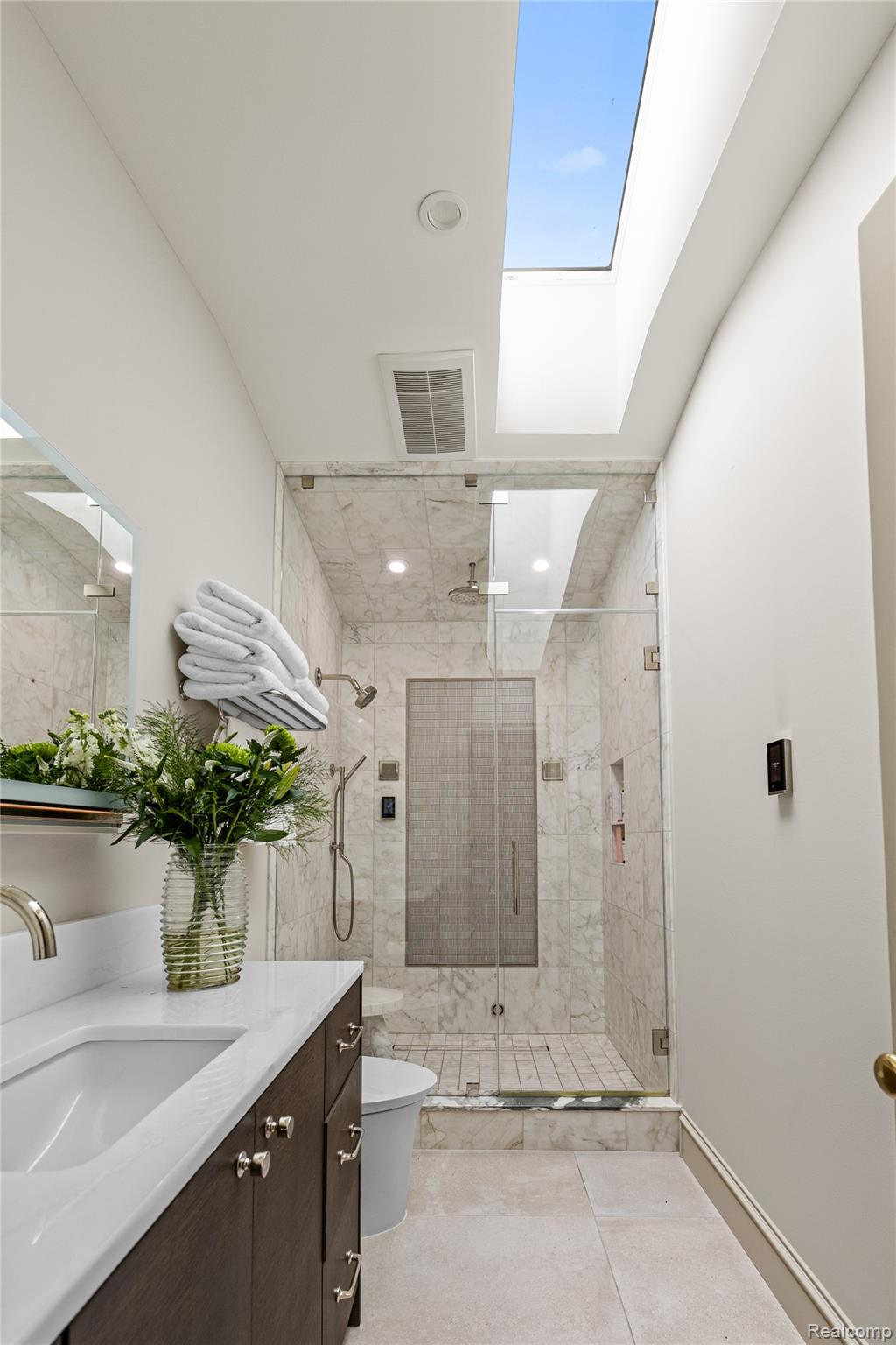 4806 Walnut Lake Road