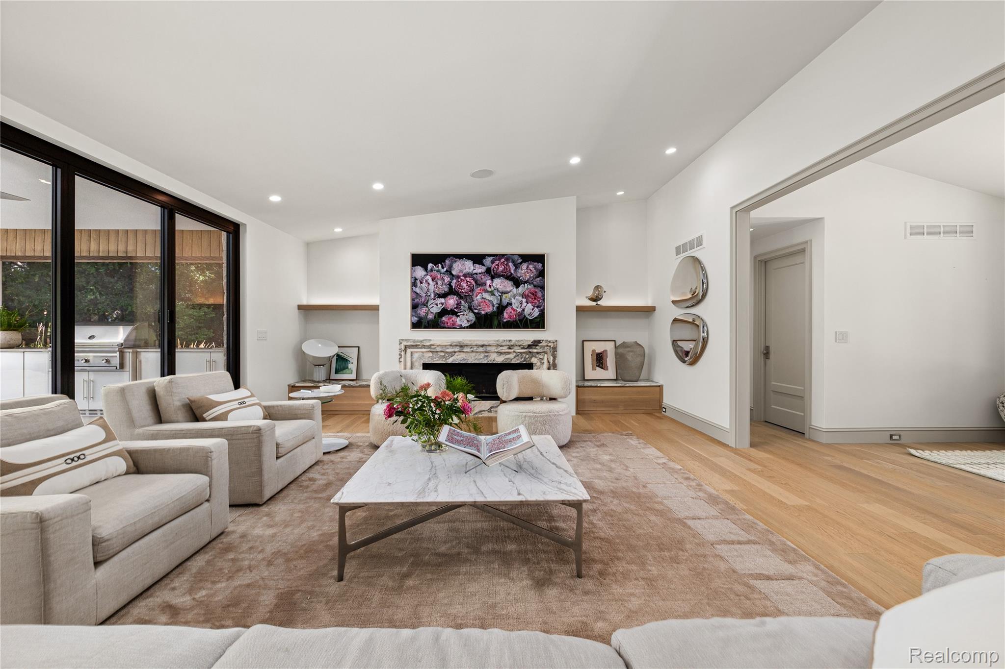 4806 Walnut Lake Road