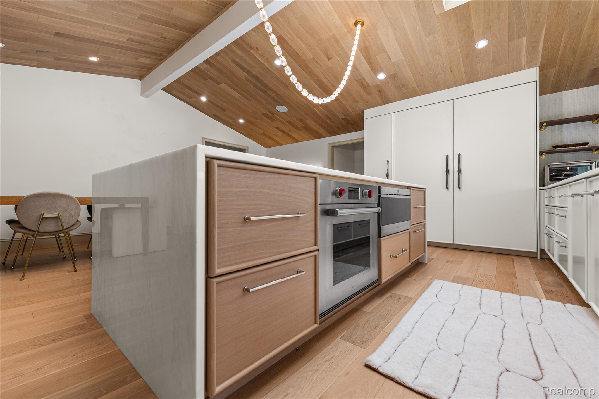 4806 Walnut Lake Road