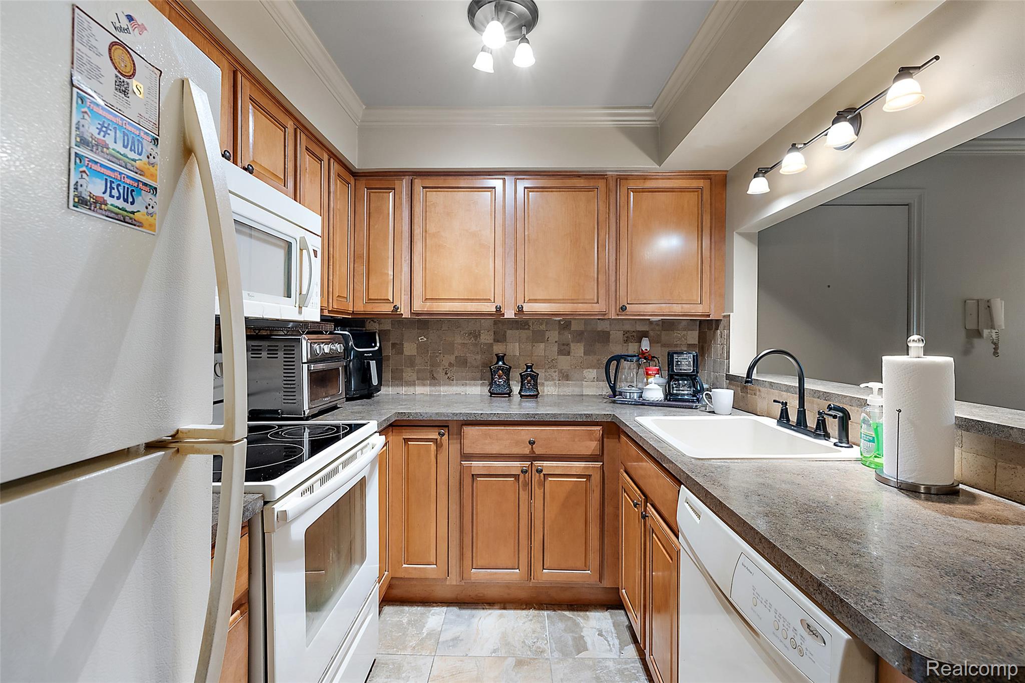 34660 Huntley Drive L31