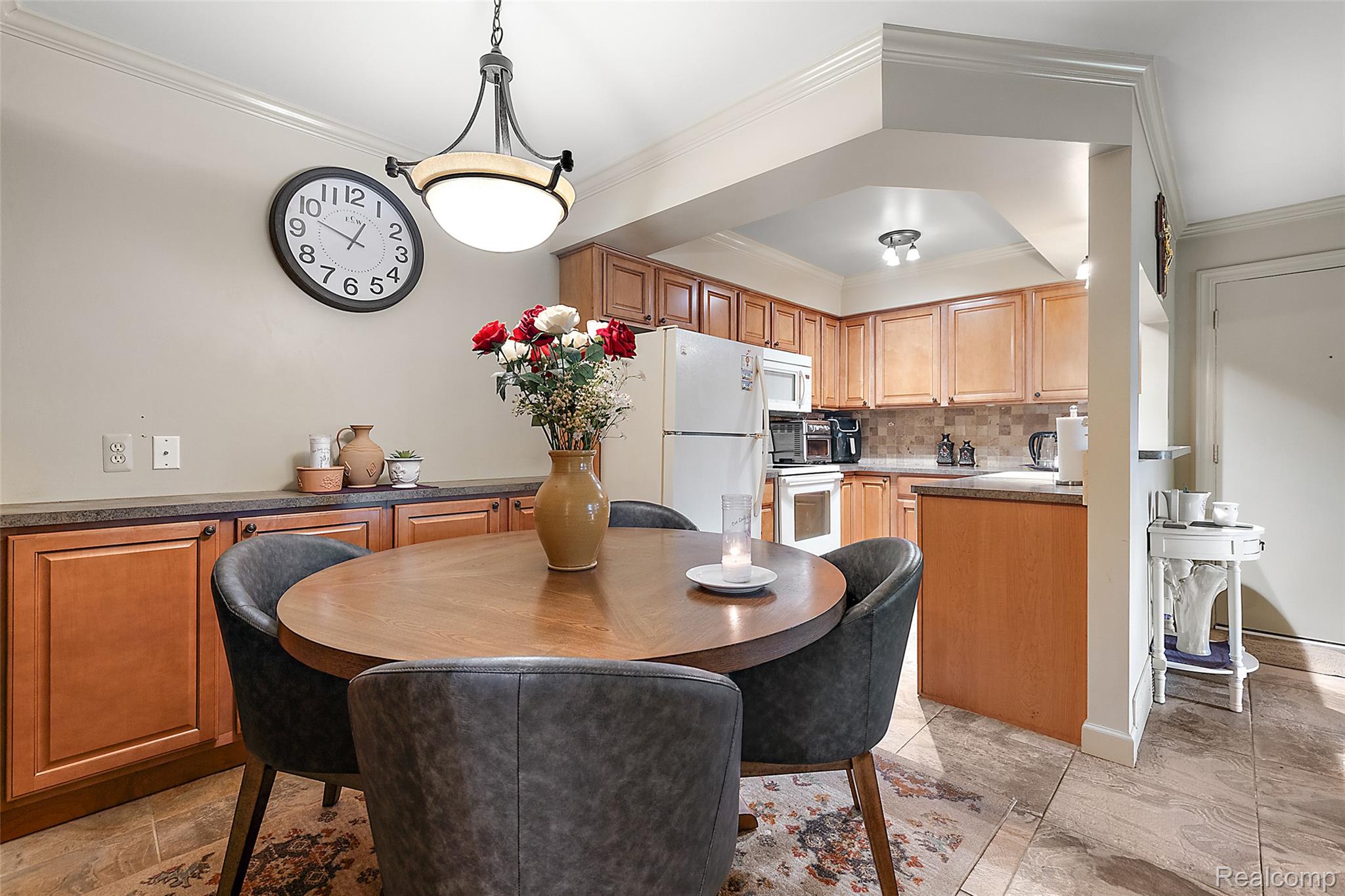 34660 Huntley Drive L31