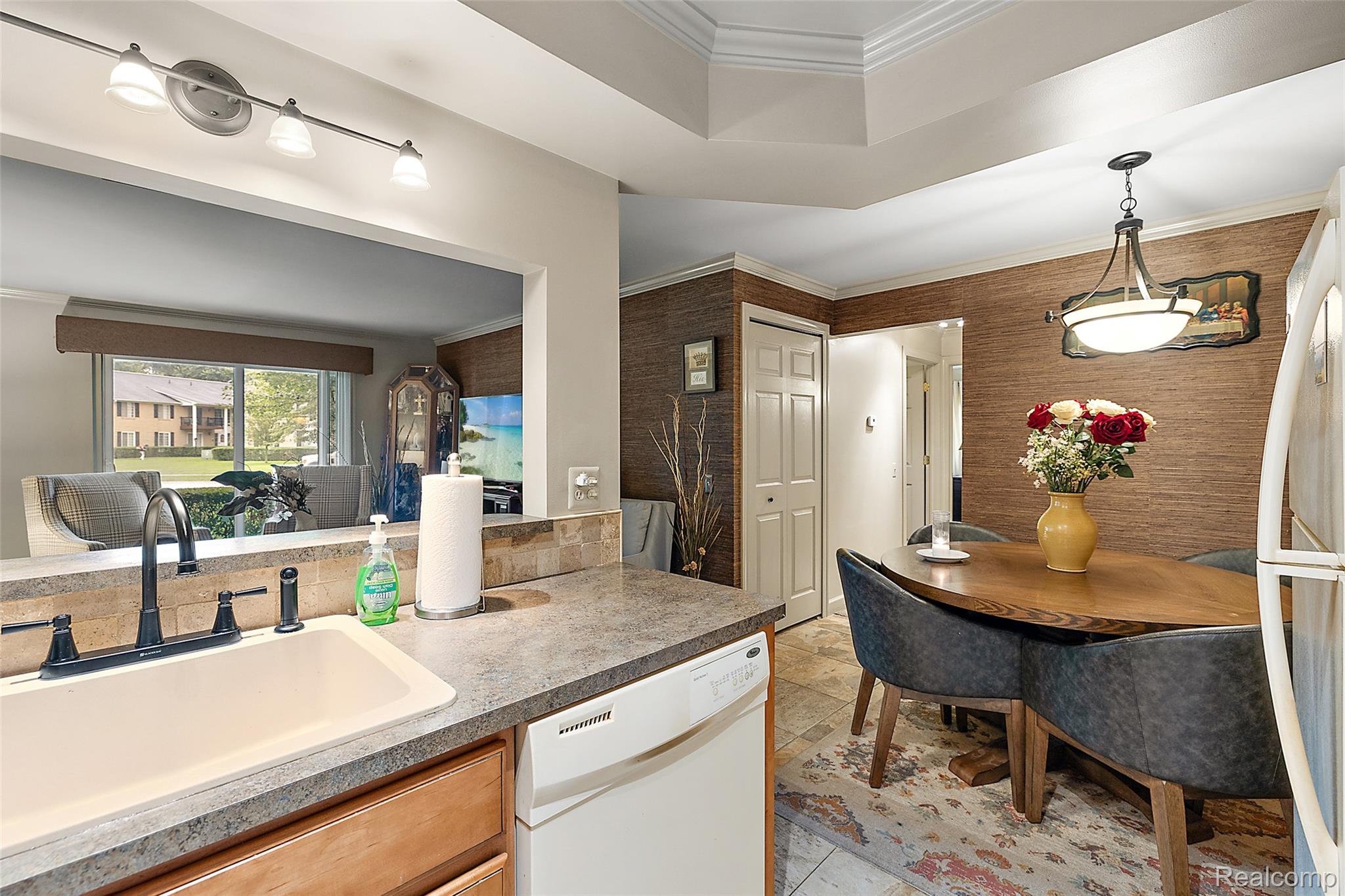 34660 Huntley Drive L31