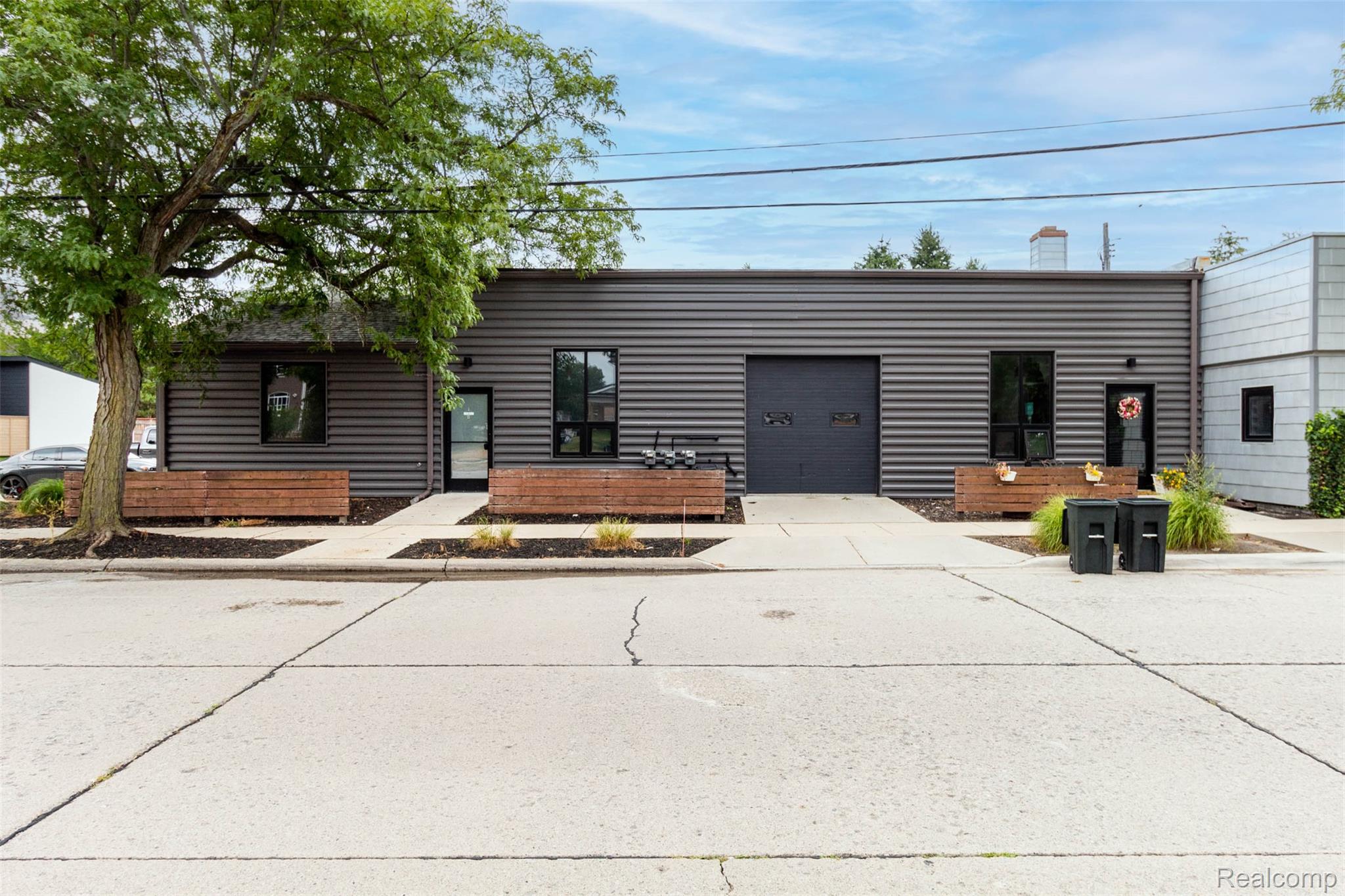 1300 Batavia Avenue 1