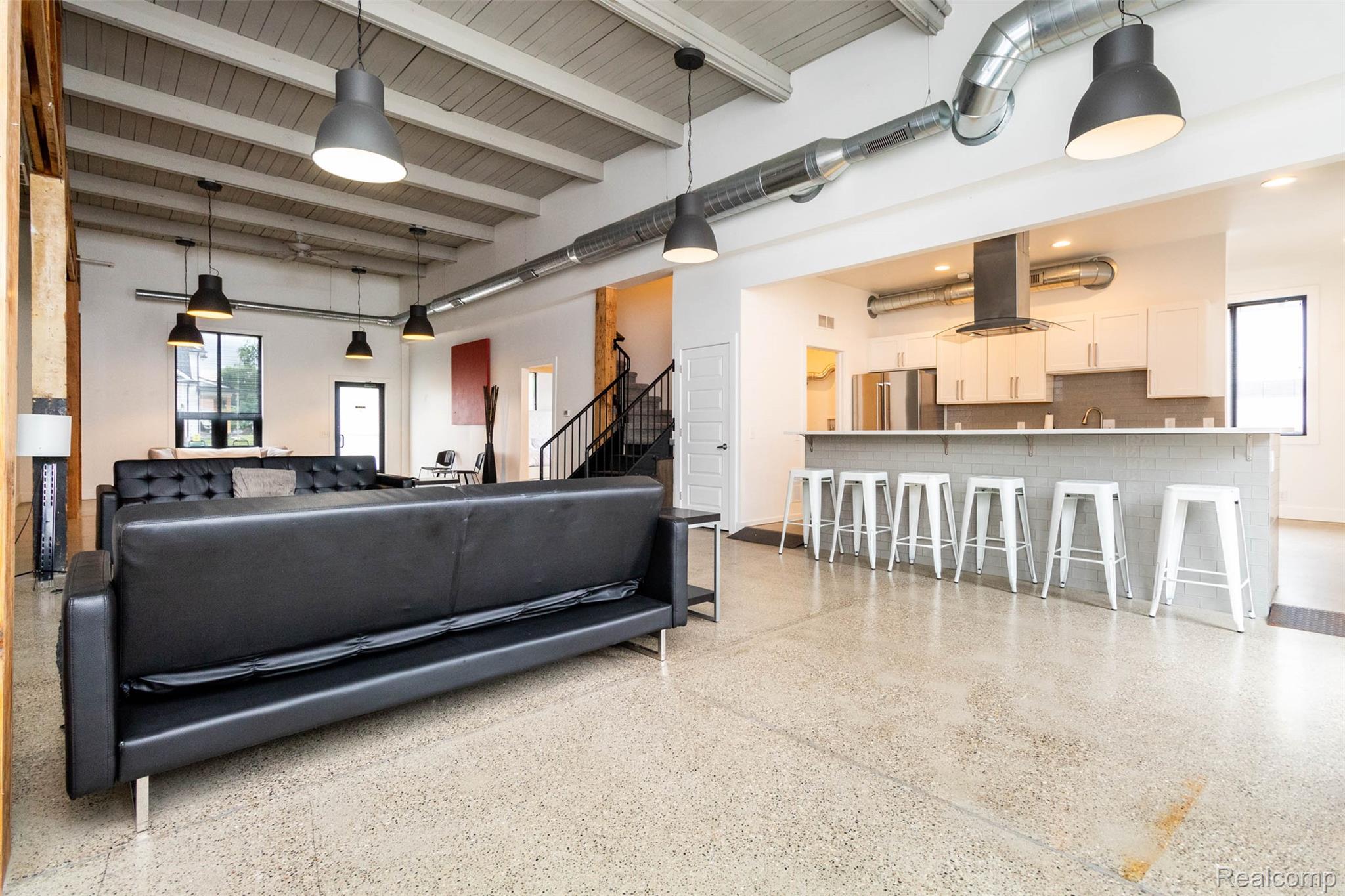 1300 Batavia Avenue 1