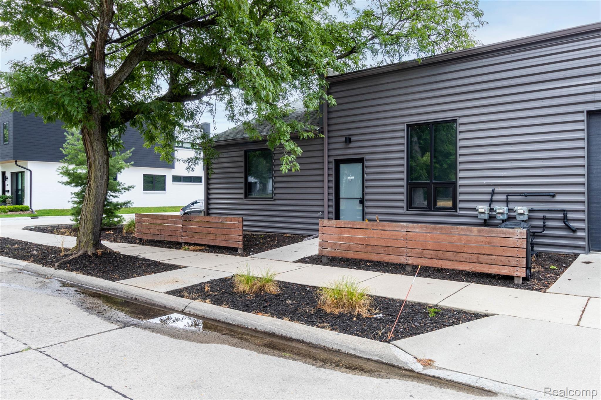 1300 Batavia Avenue 1