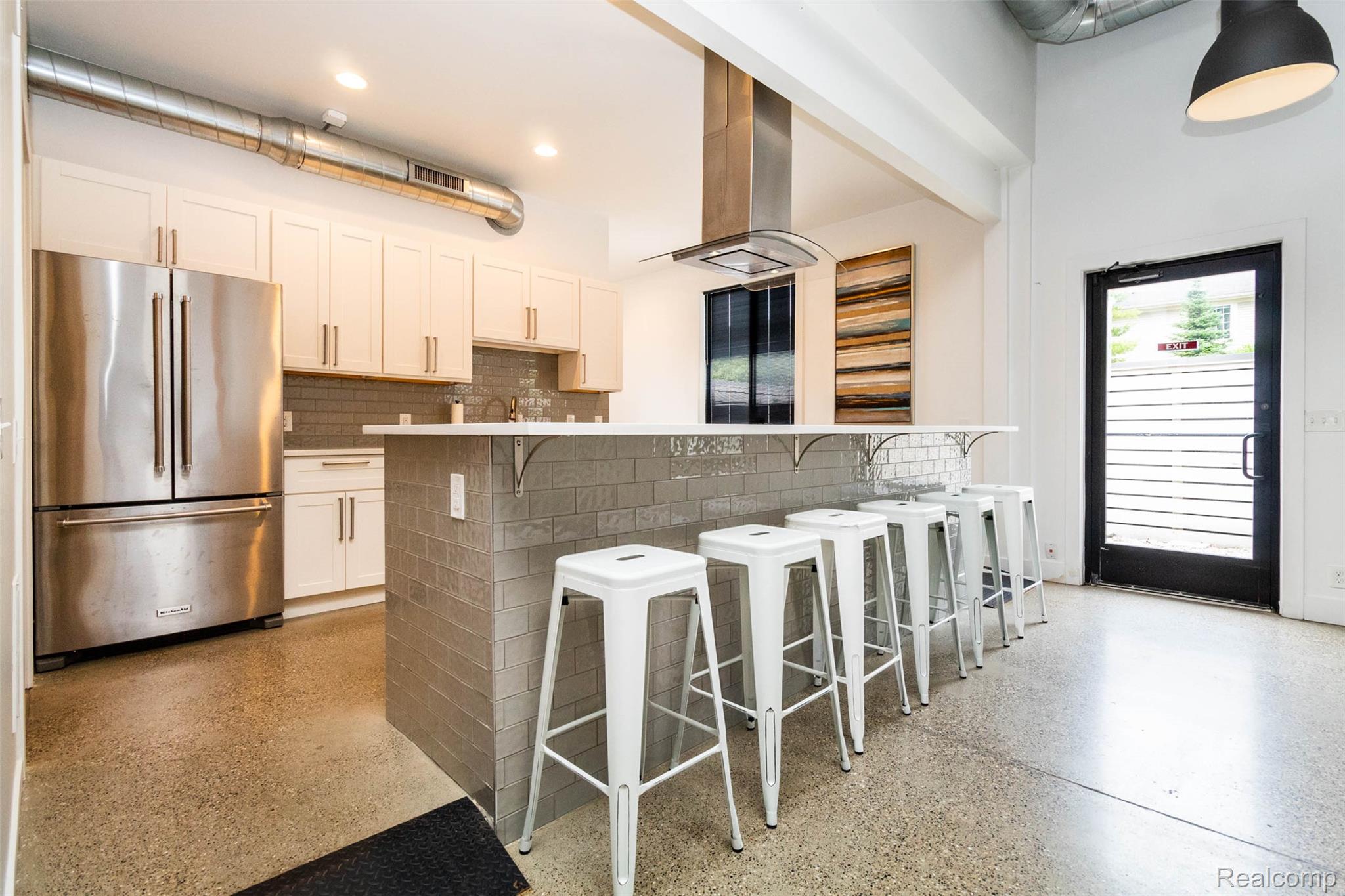 1300 Batavia Avenue 1