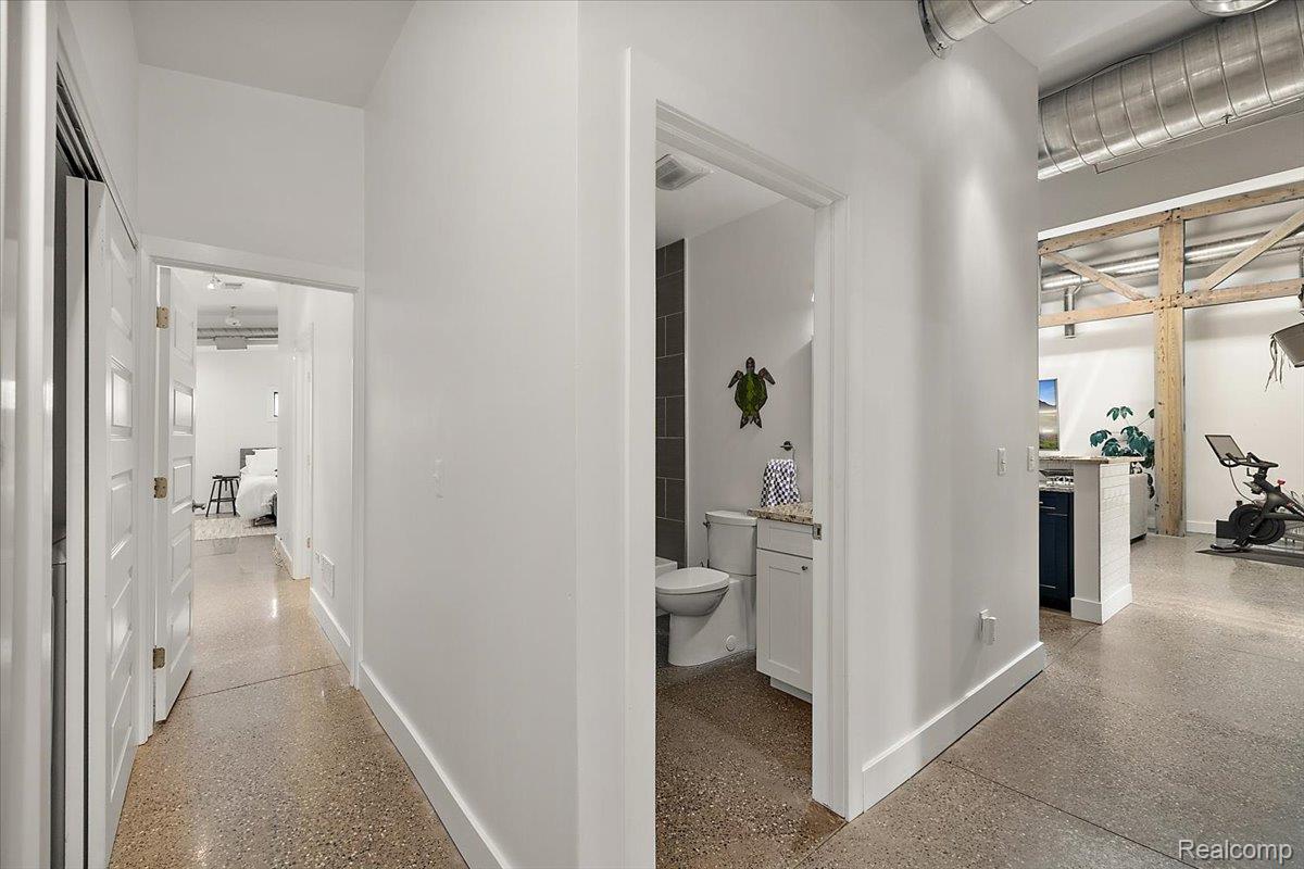 1300 Batavia Avenue 2