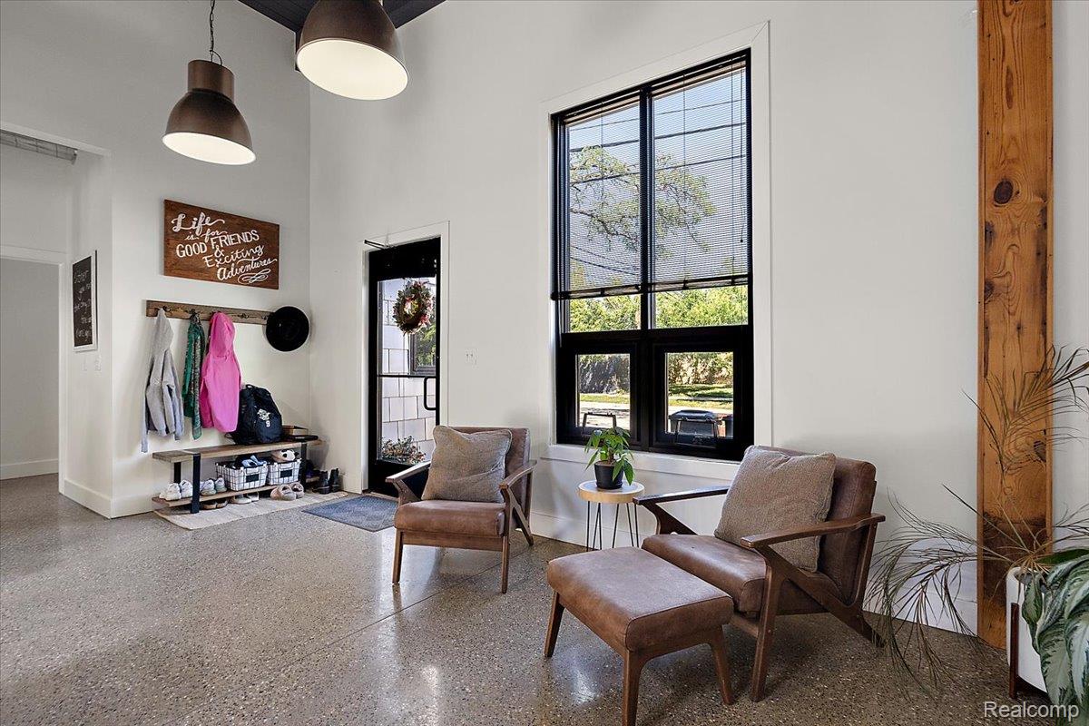 1300 Batavia Avenue 2