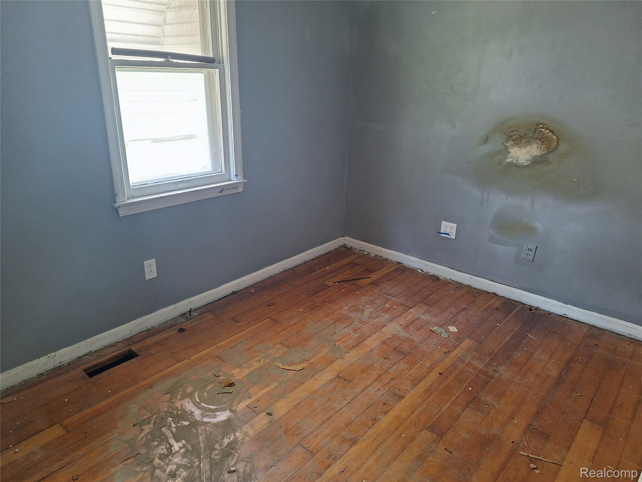 11359 Sherman Avenue