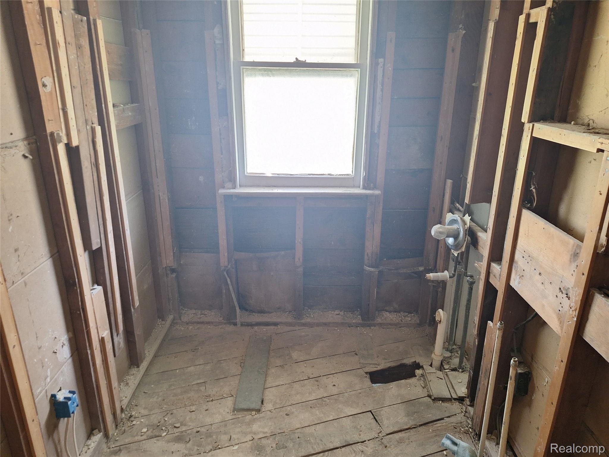 11359 Sherman Avenue