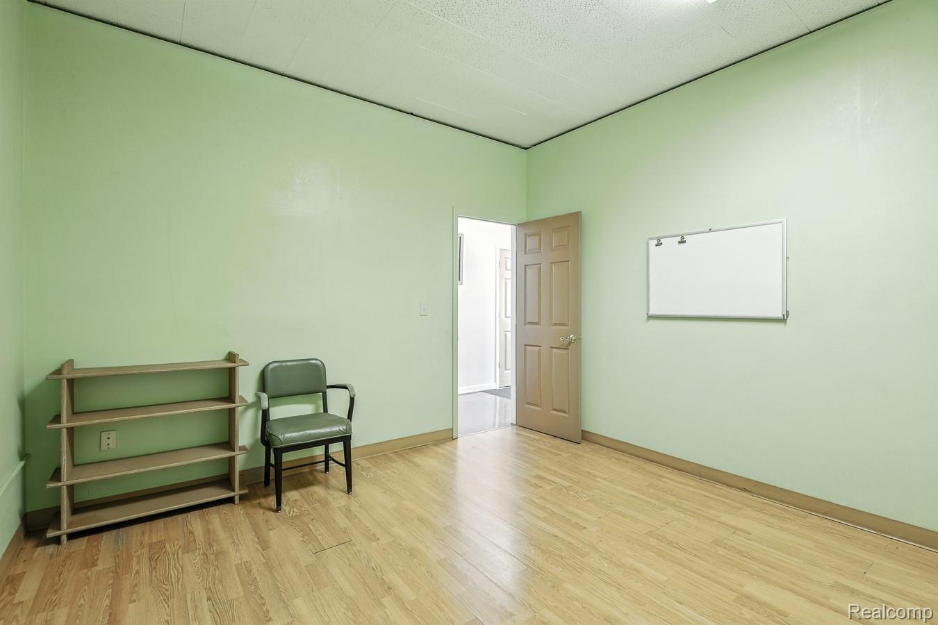 19042 W McNichols Road