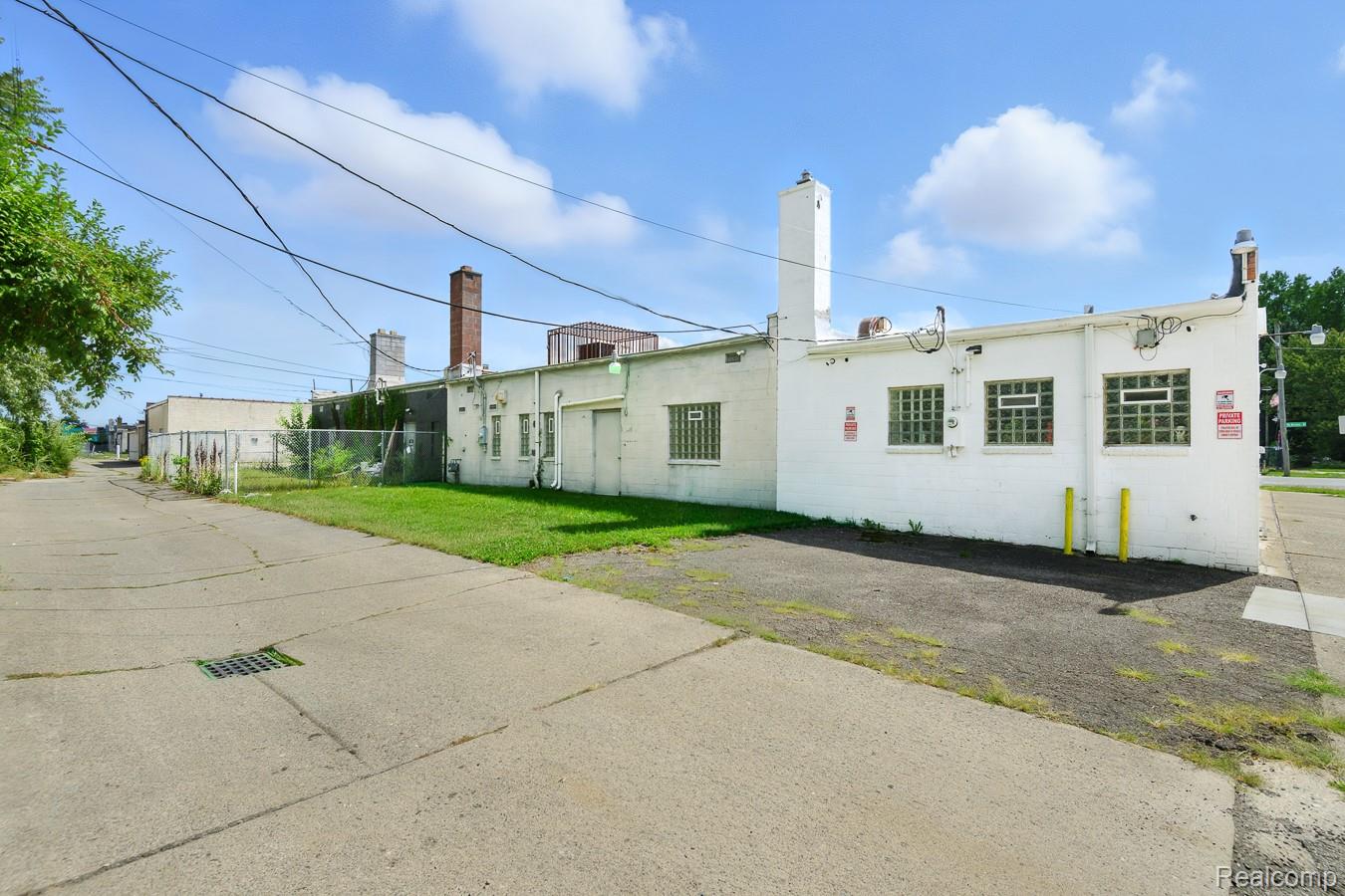 19042 W McNichols Road