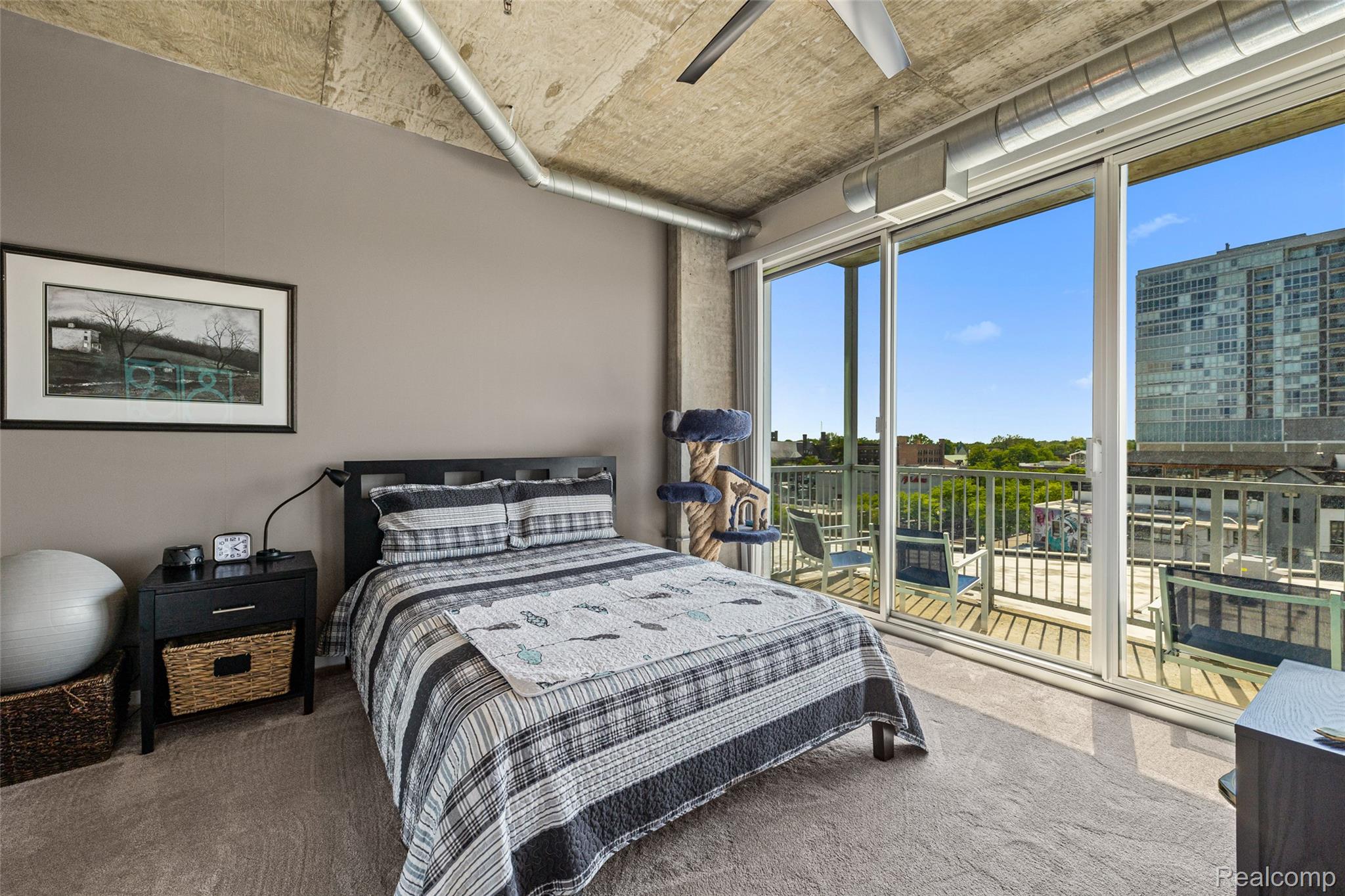 100 W 5th Street 504