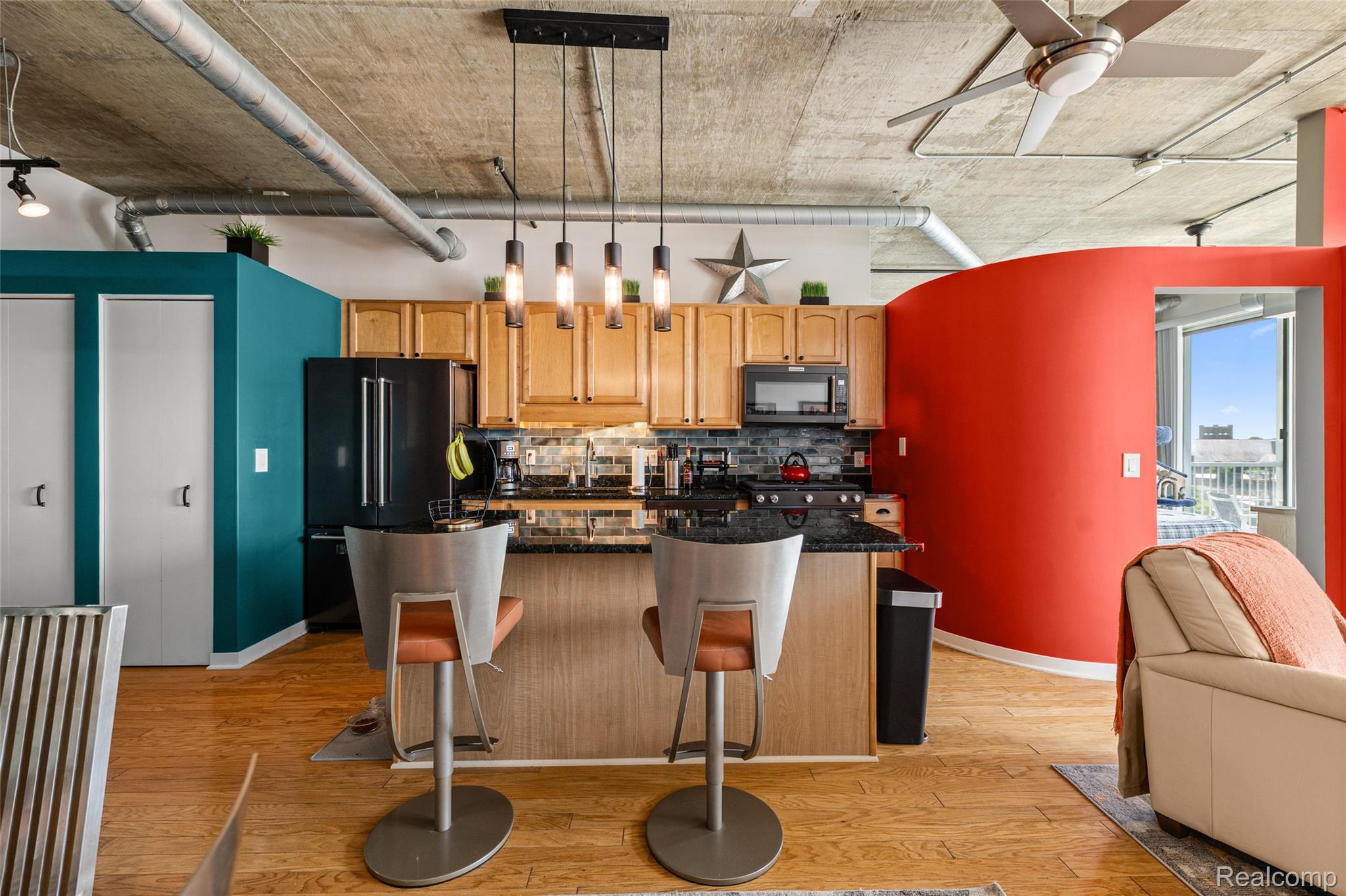 100 W 5th Street 504