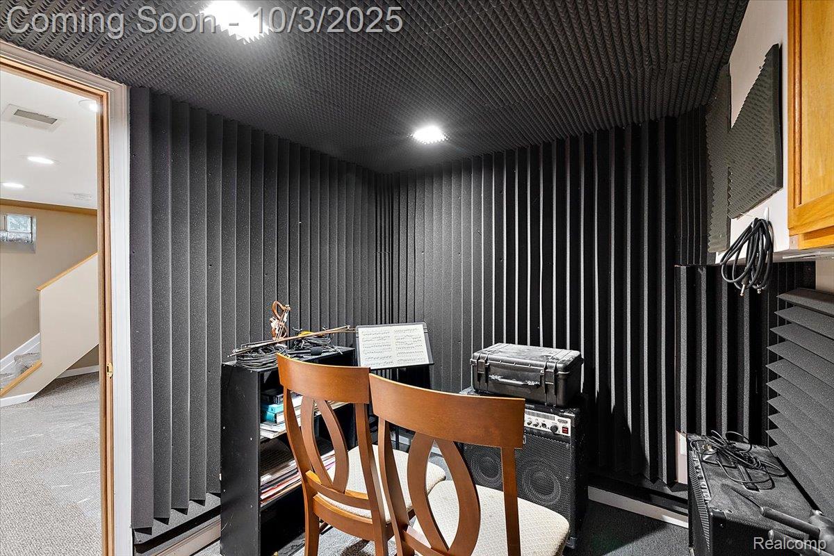 13154 Kingston Avenue