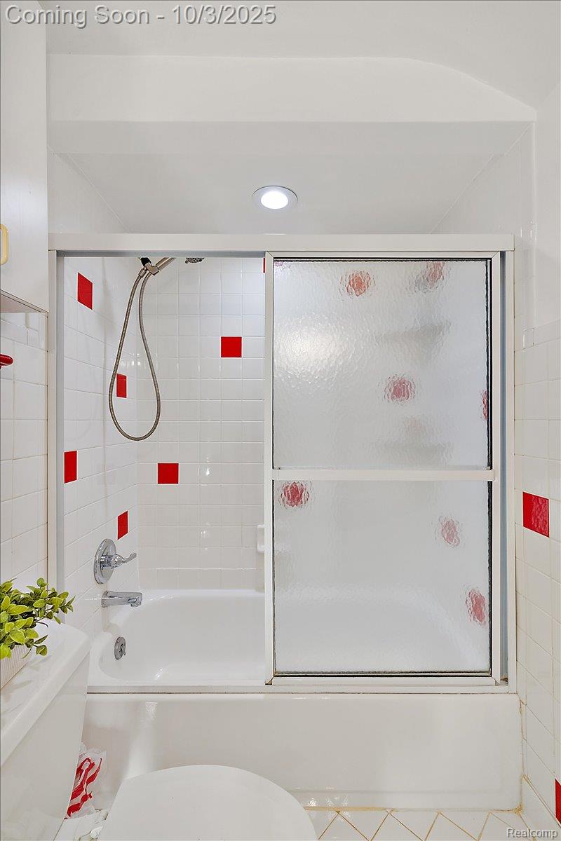 13154 Kingston Avenue