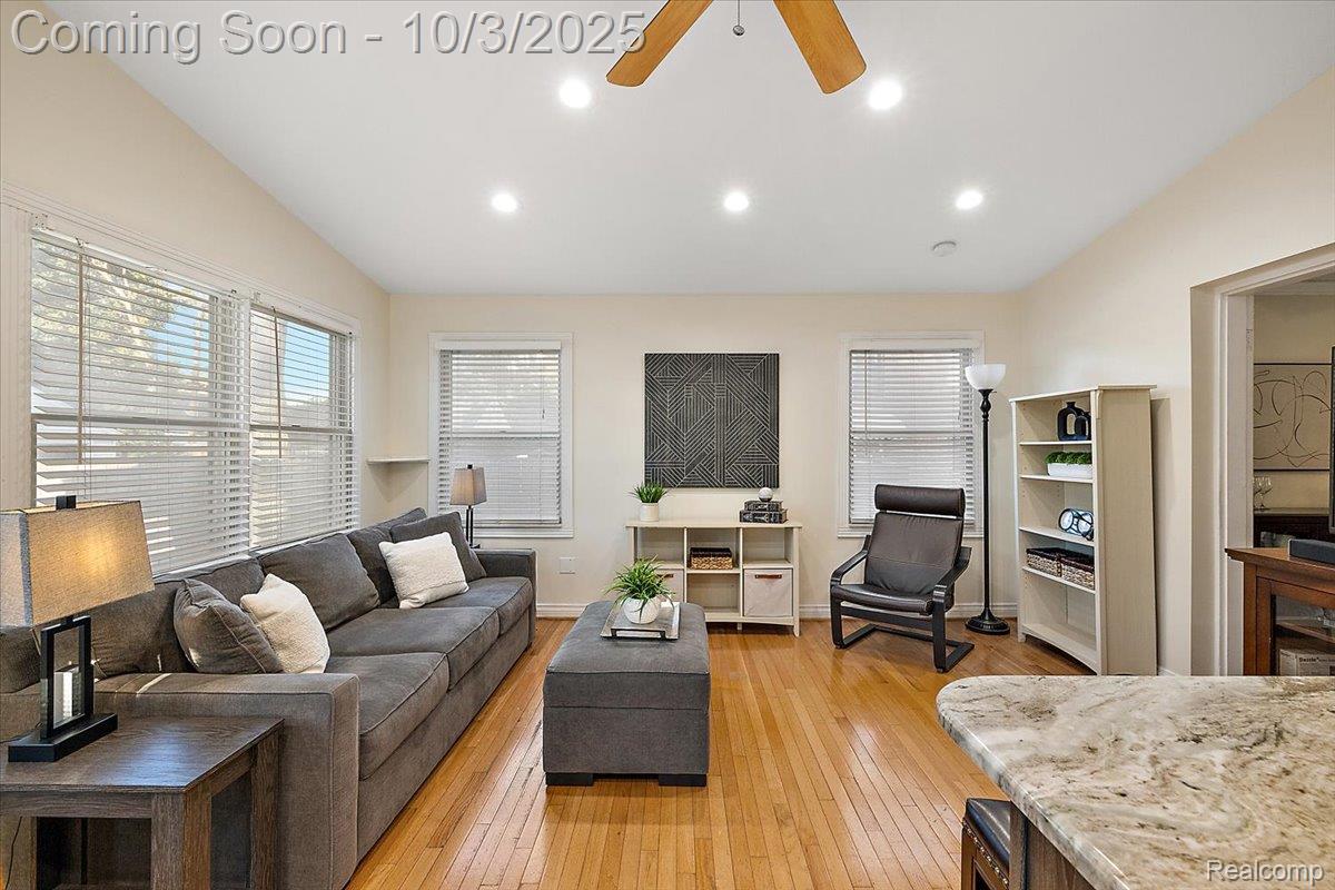 13154 Kingston Avenue