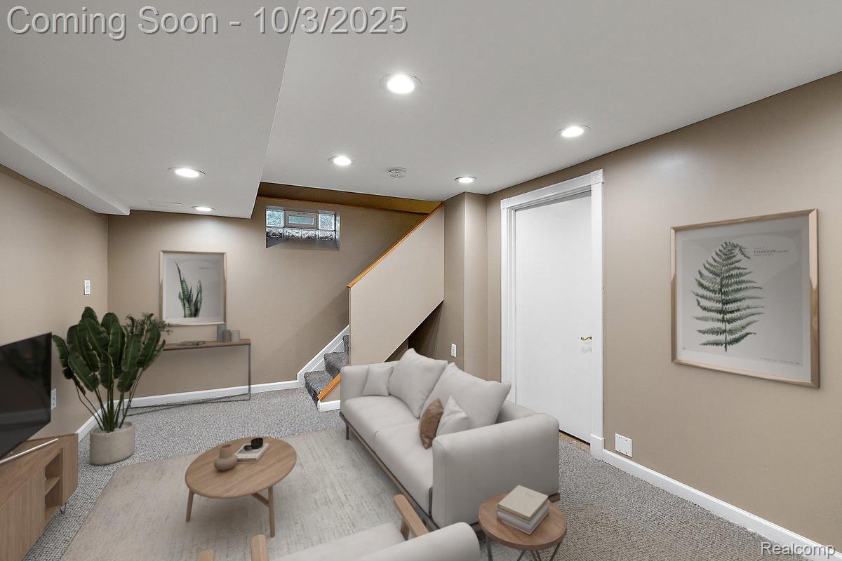 13154 Kingston Avenue