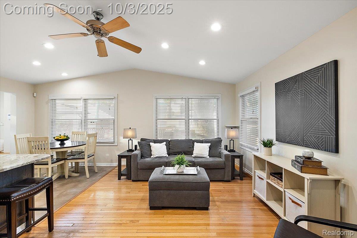 13154 Kingston Avenue