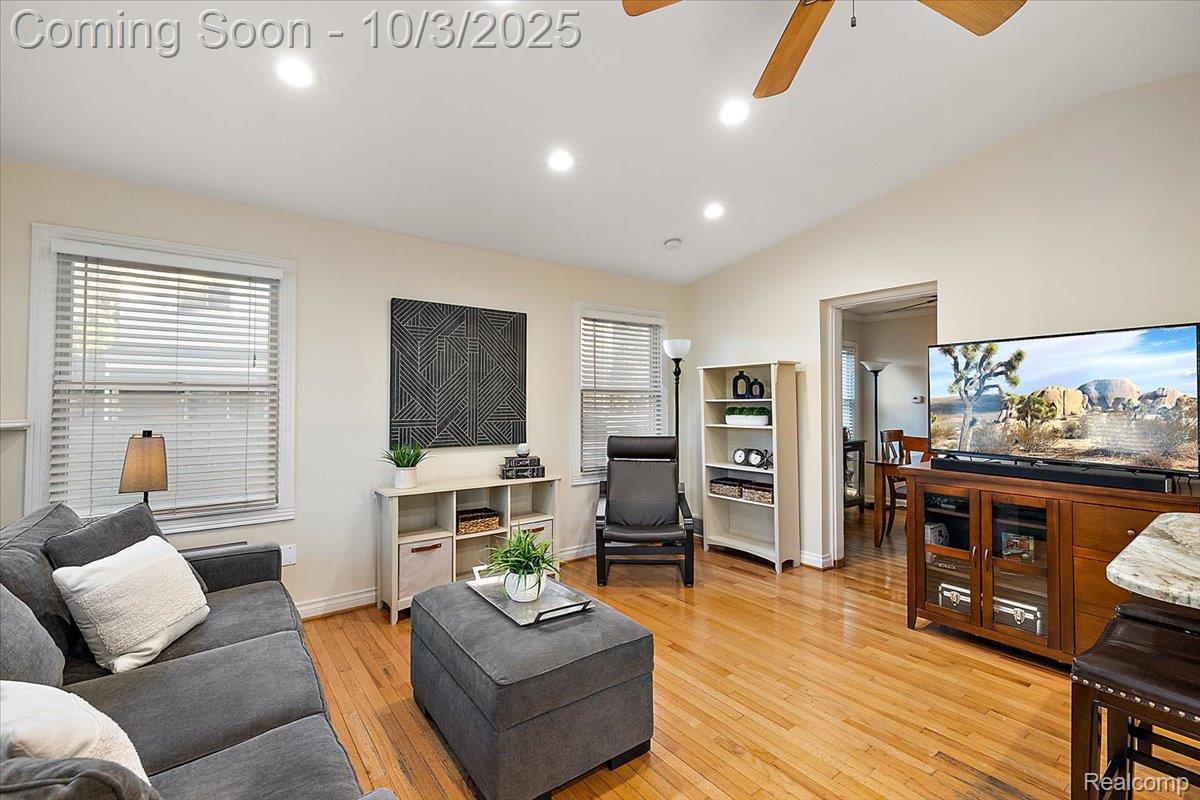 13154 Kingston Avenue