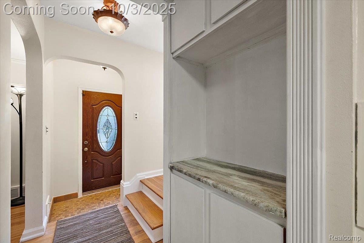 13154 Kingston Avenue