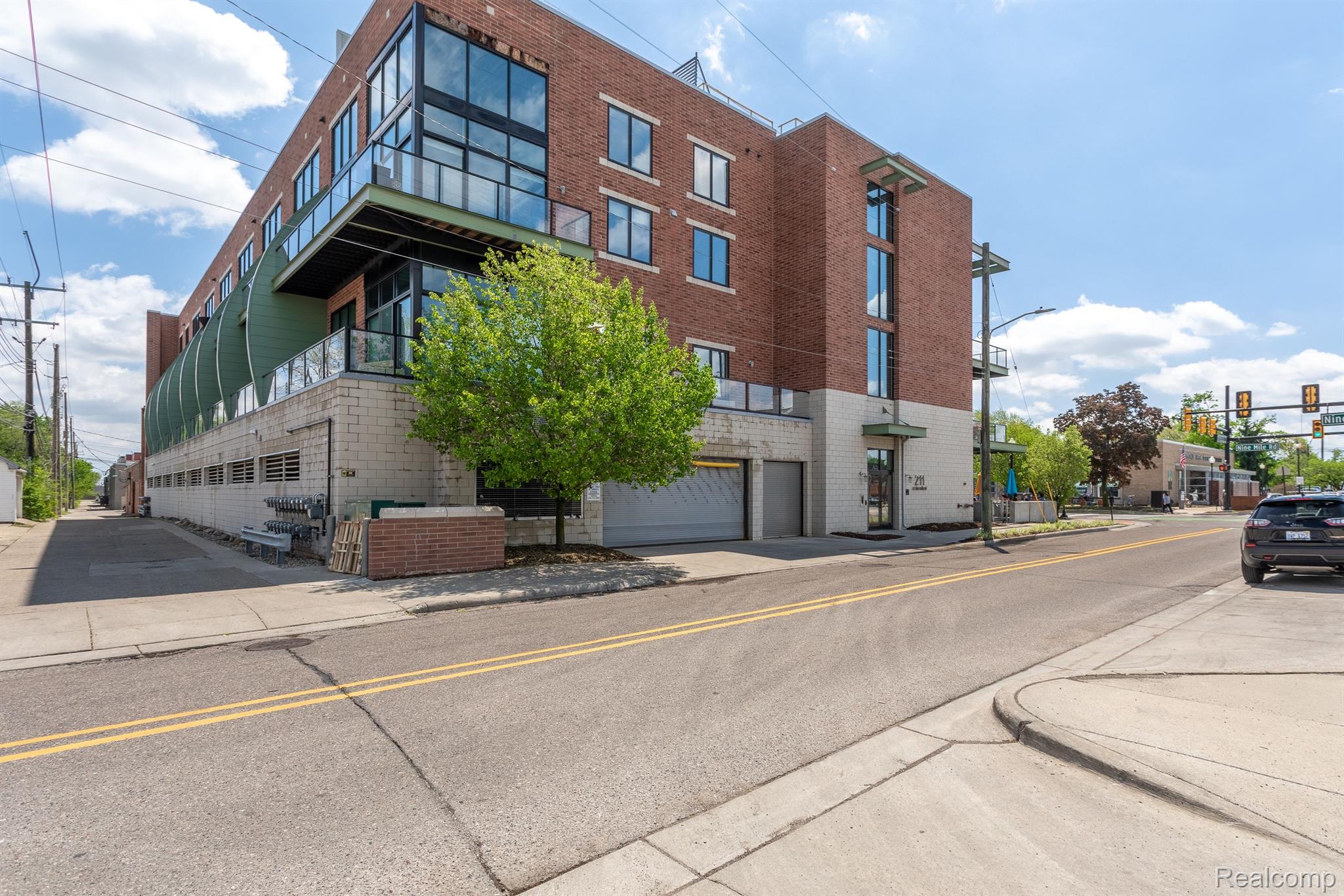 211 E 9 Mile Road 207