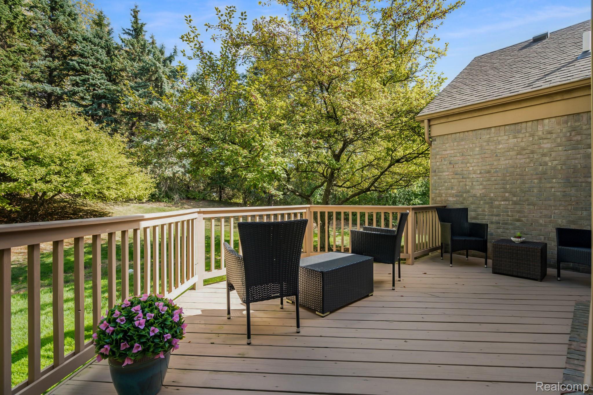 1222 Autumn Drive 75