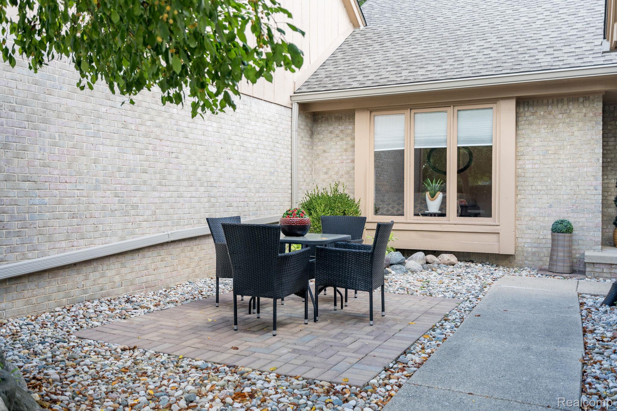 1222 Autumn Drive 75