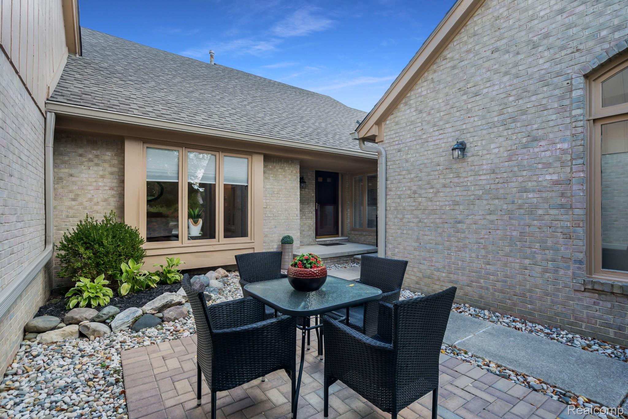 1222 Autumn Drive 75