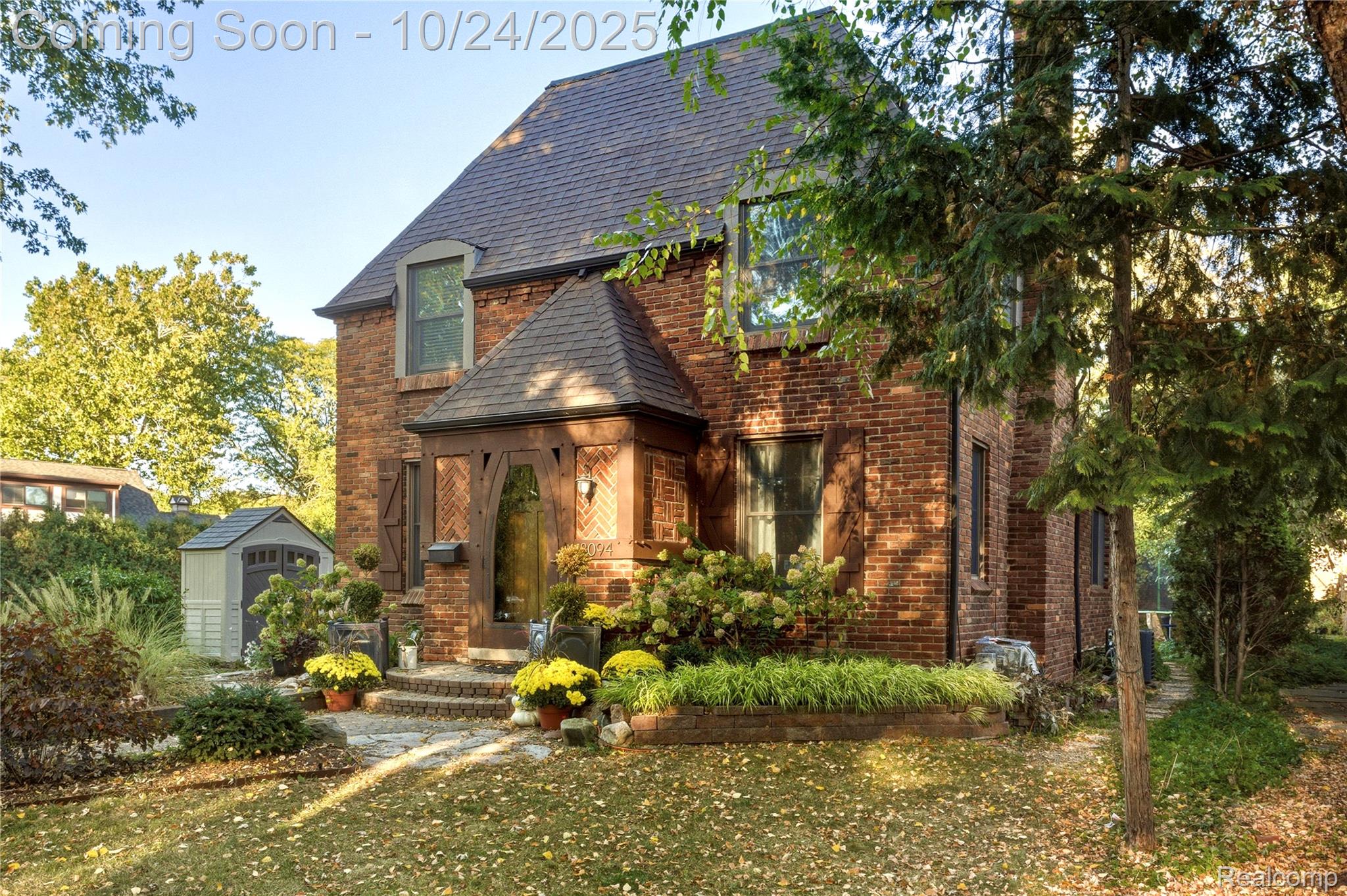 8094 Huntington Road