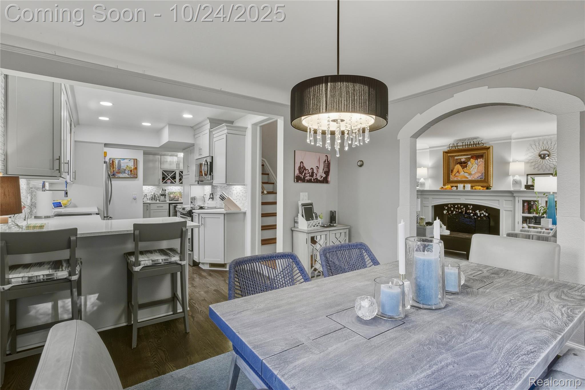 8094 Huntington Road