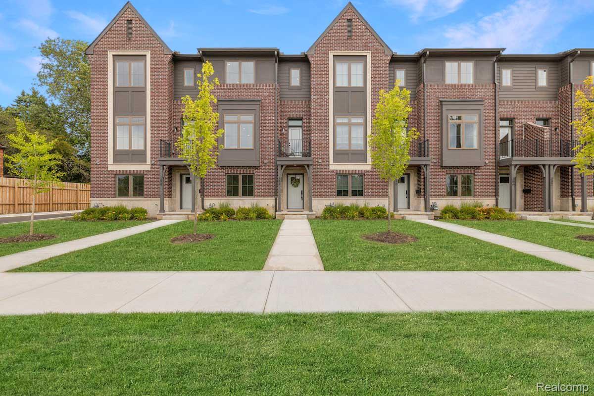 386 Notre Dame Street