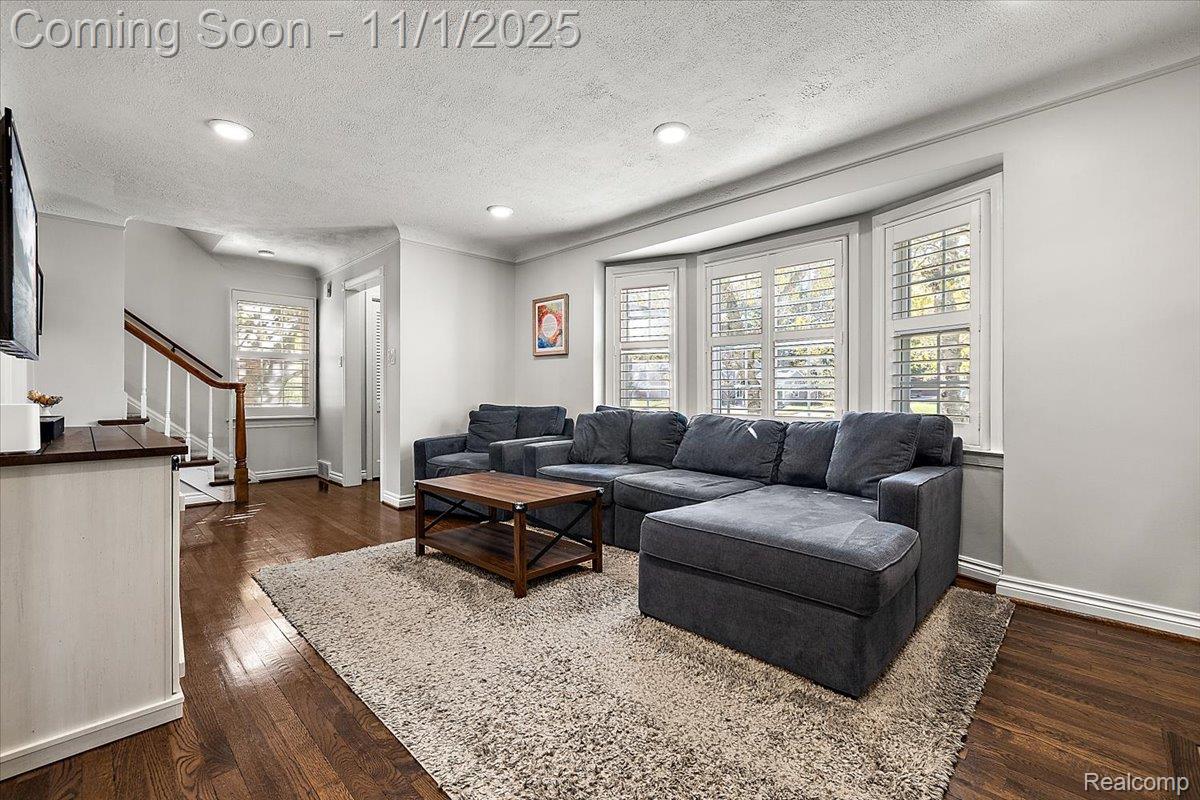 2136 Bonnieview Drive