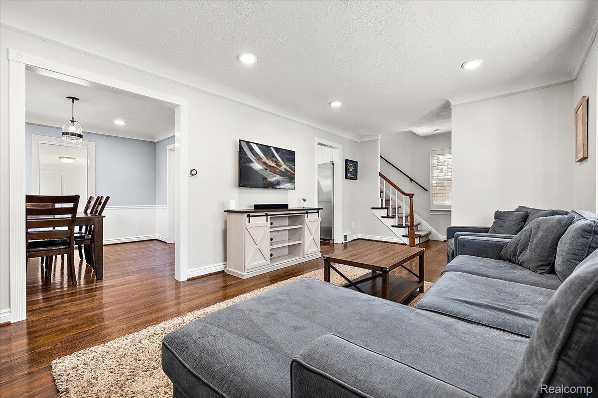 2136 Bonnieview Drive