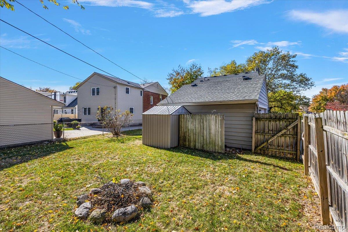 2136 Bonnieview Drive