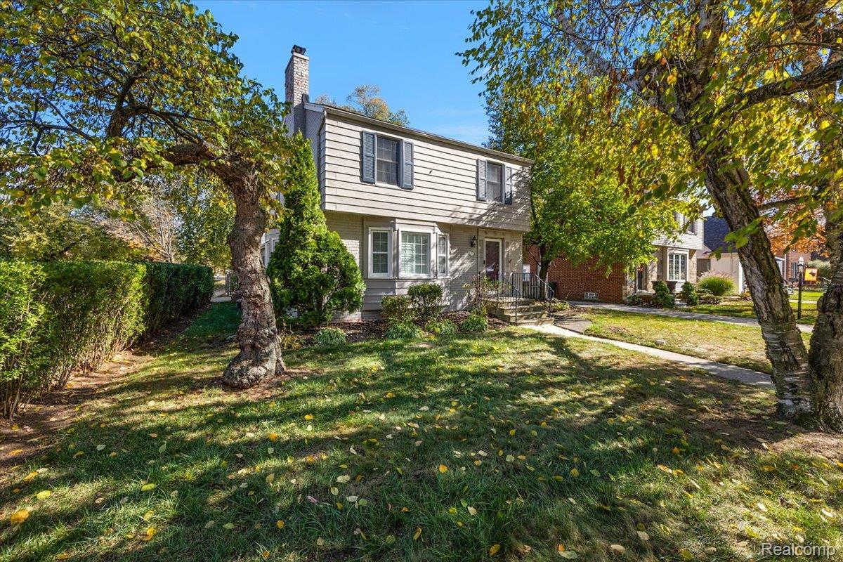 2136 Bonnieview Drive