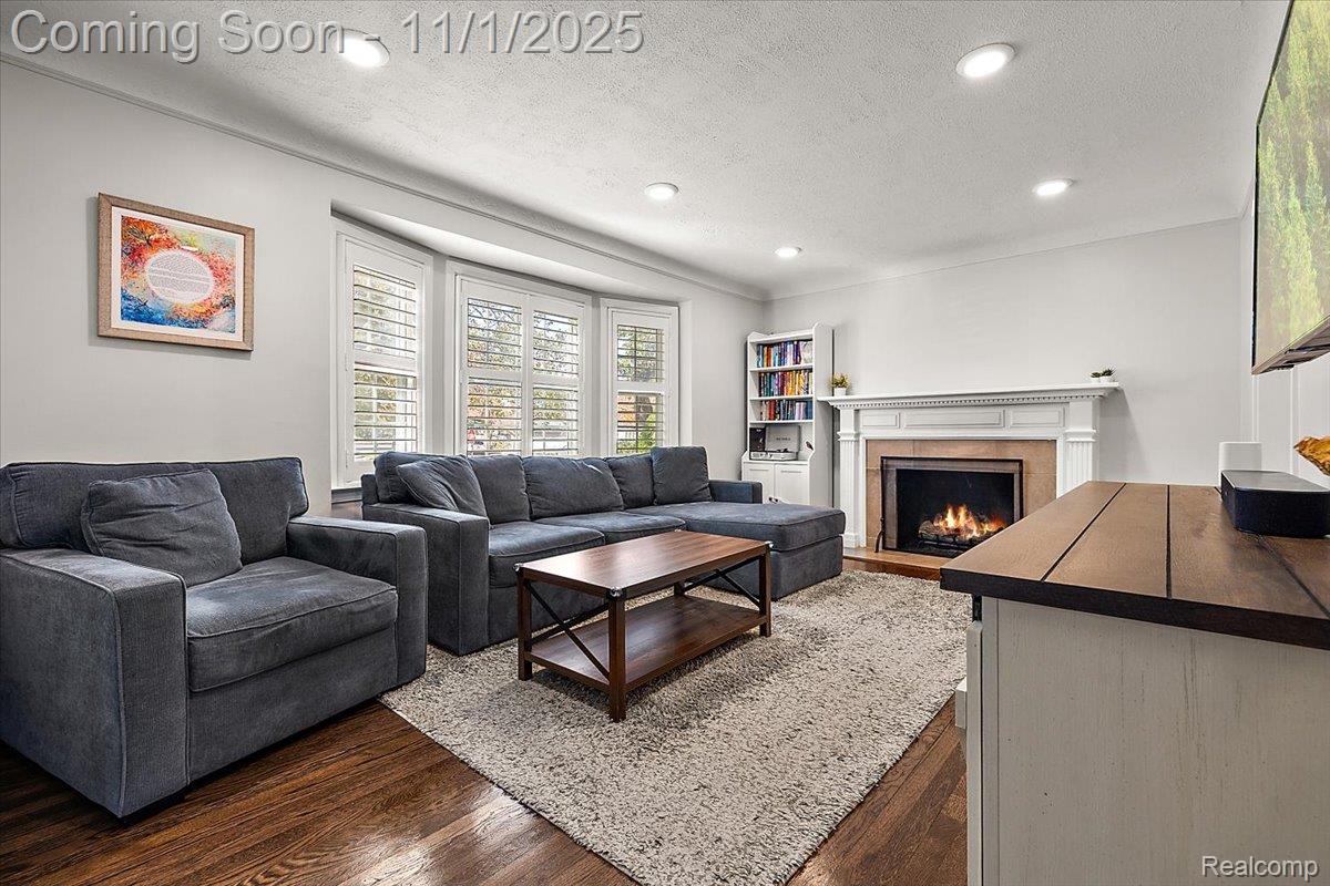 2136 Bonnieview Drive